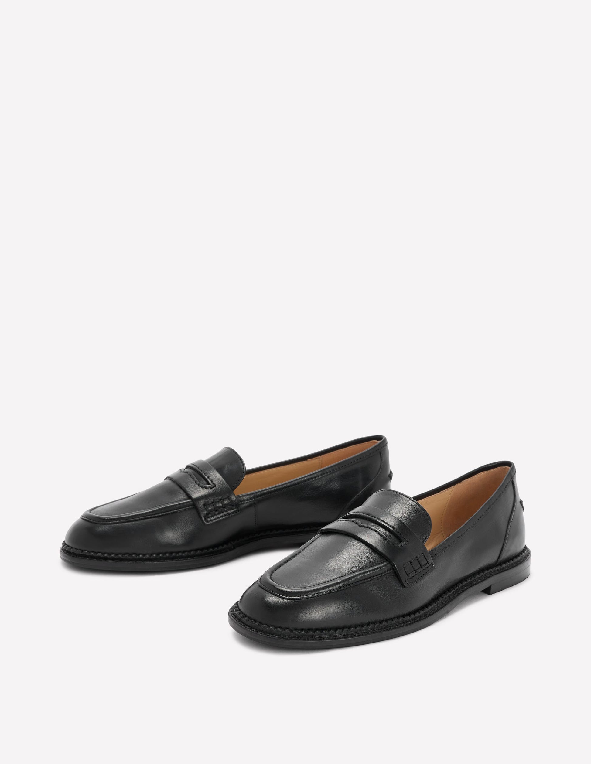Nya Penny Loafers-Black-5