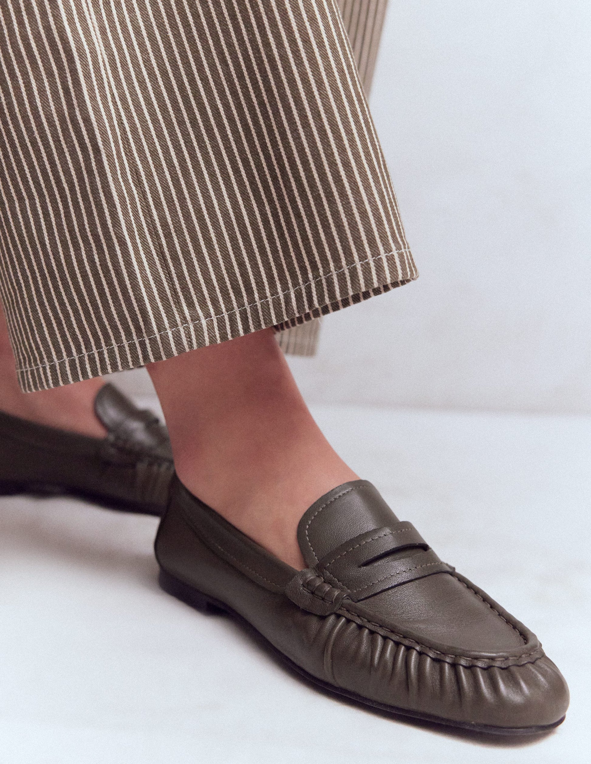 Super Soft Flexi Loafer-Deep Olive-2