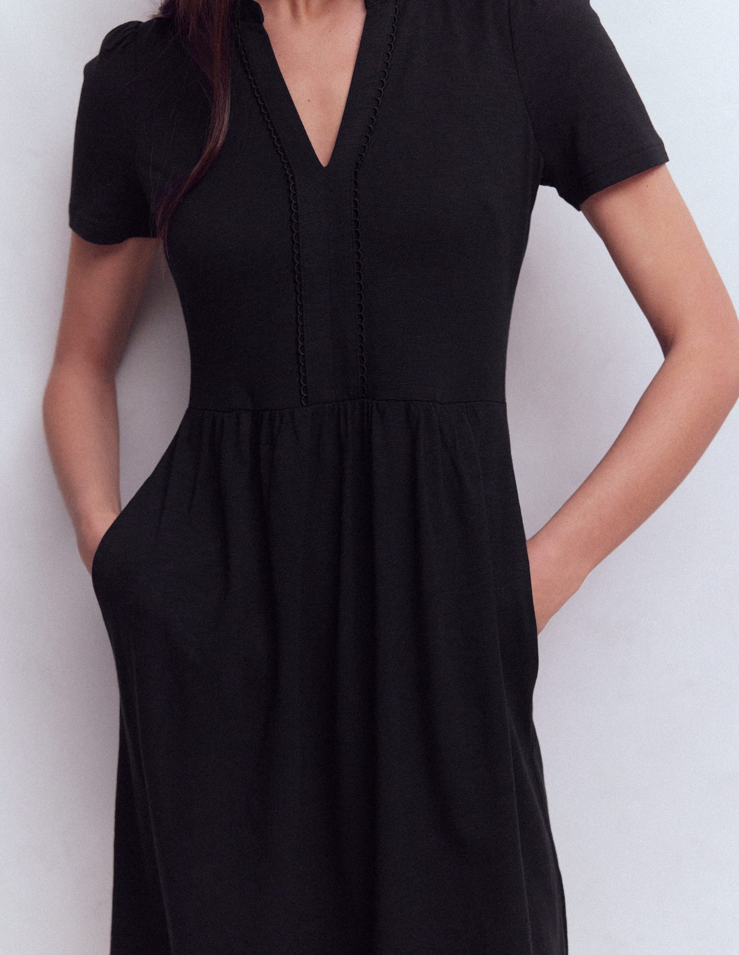 Naomi Short Jersey Dress-Black