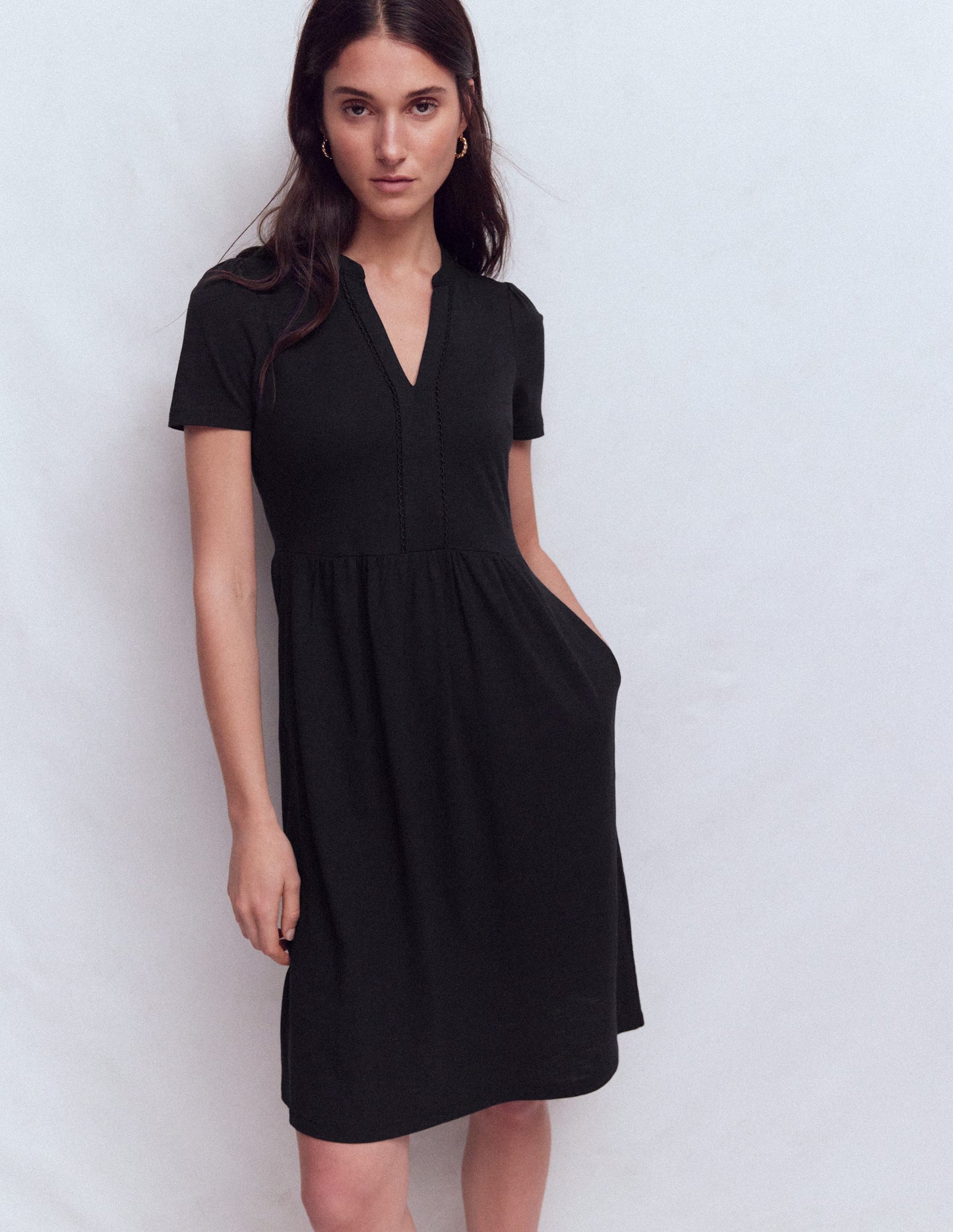Naomi Short Jersey Dress-Black