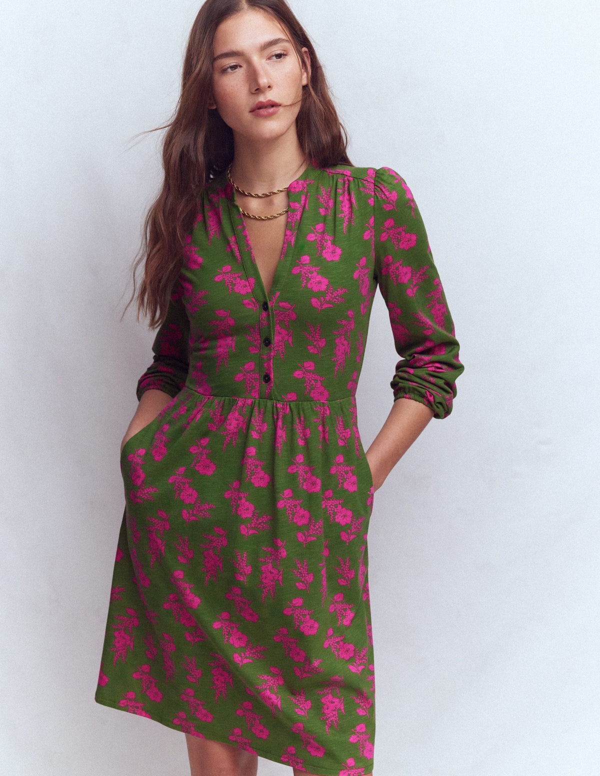 Amy Short Jersey Dress-Olive, Blossomy Sprig - Image 1