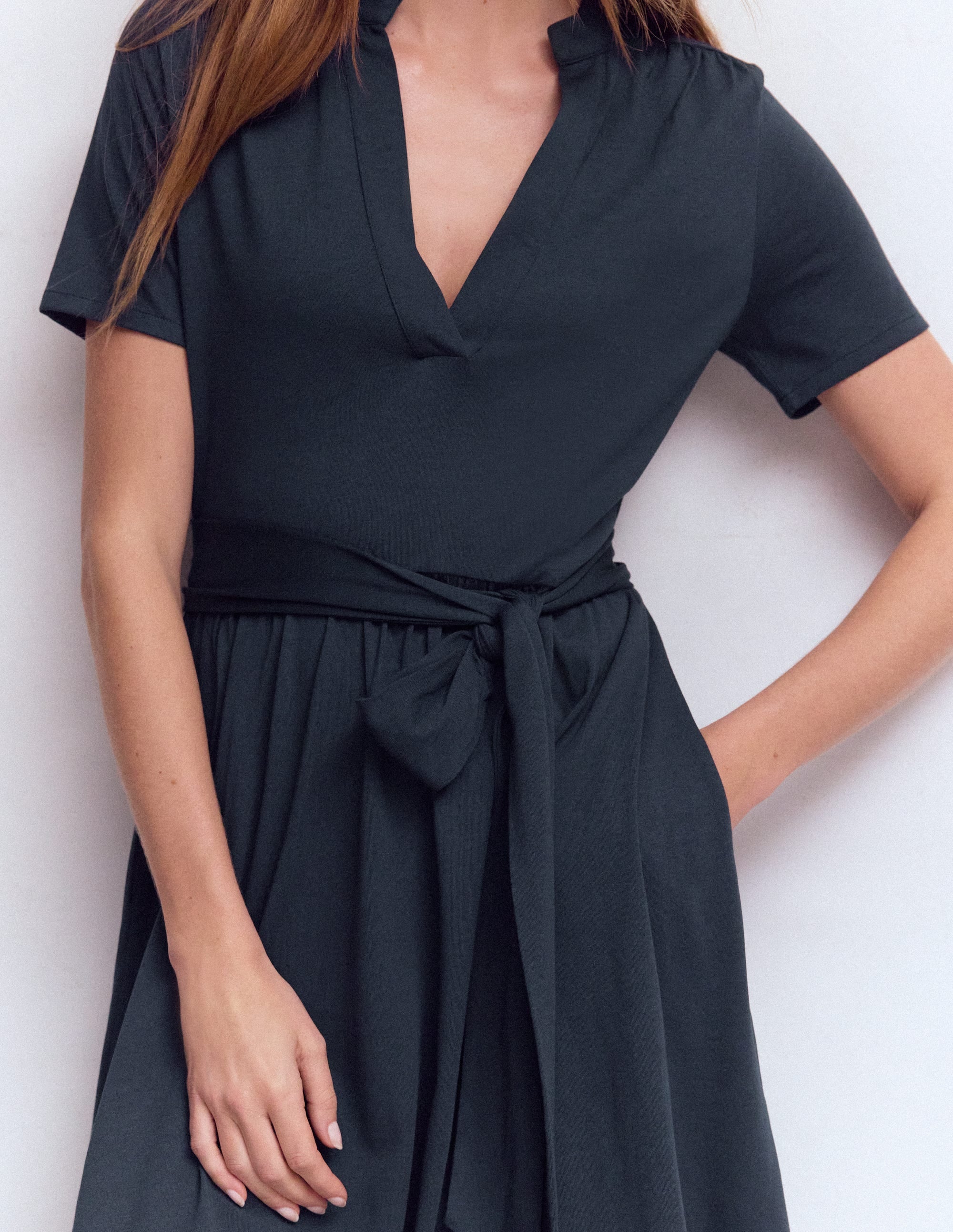 Daisy Flippy Jersey Dress-Navy - Image 2