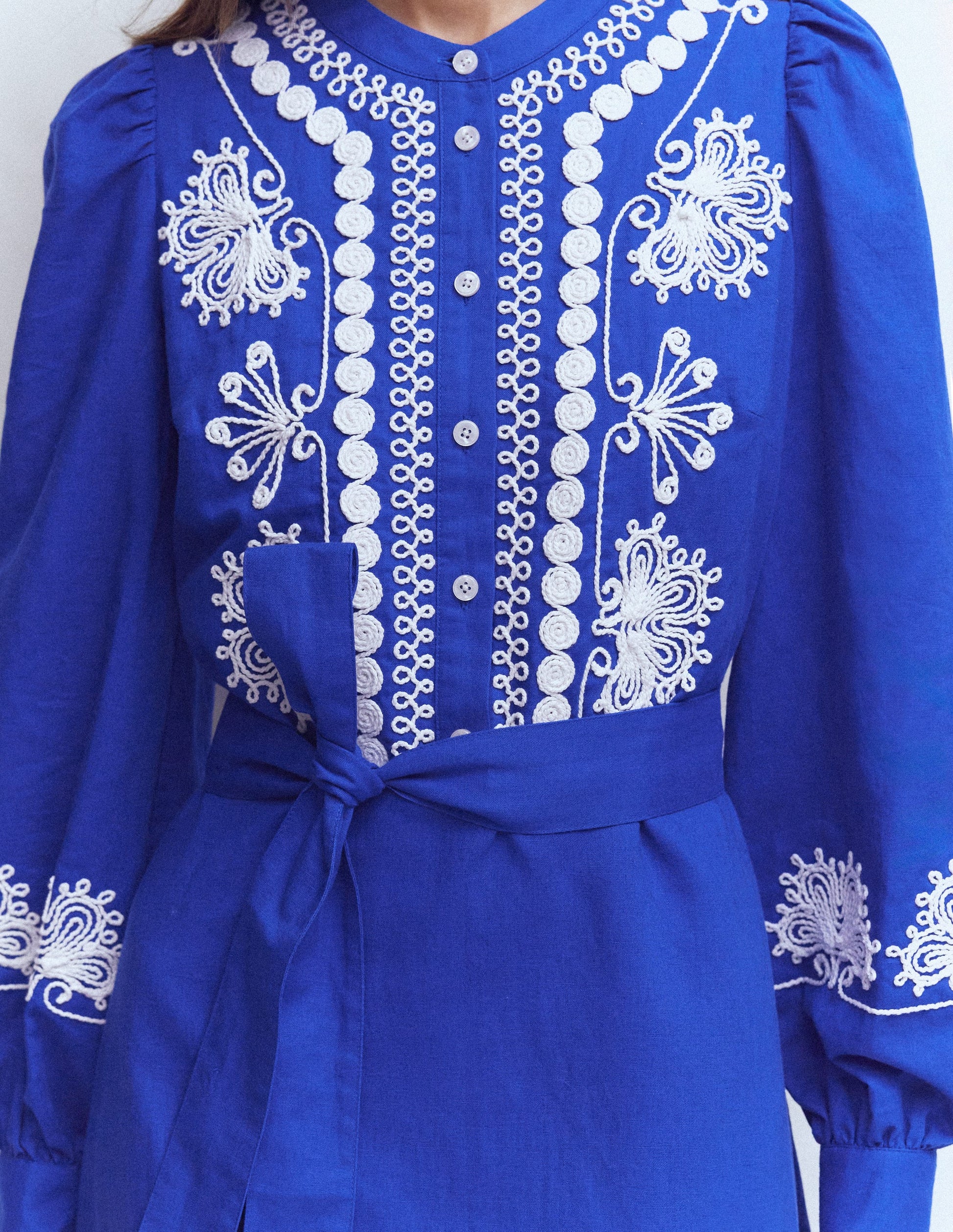 Ava Linen Blend Midi Dress-Blue Embroidery-3