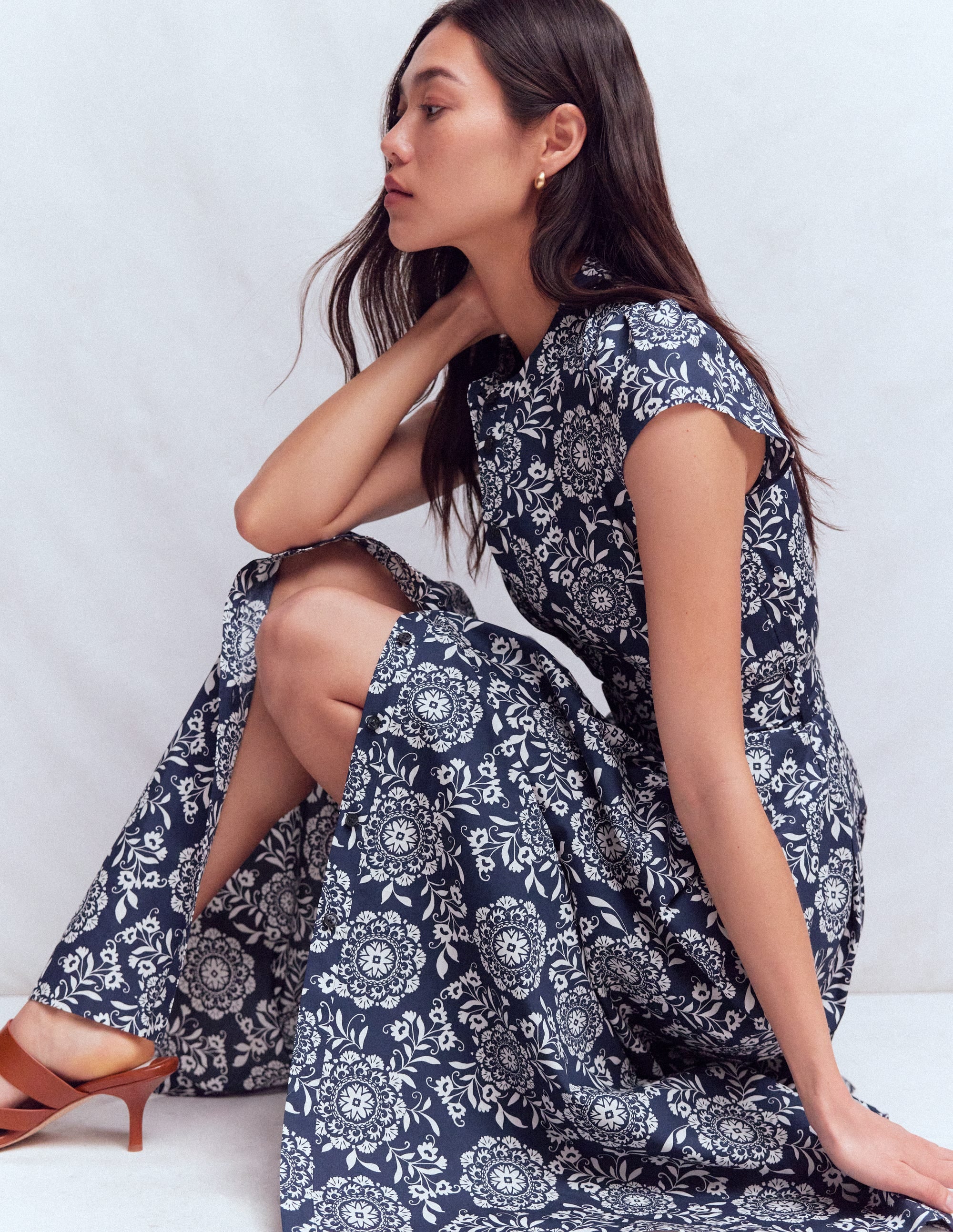 Arabella Cotton Maxi Dress-Navy, Decorative Blossom - Image 2