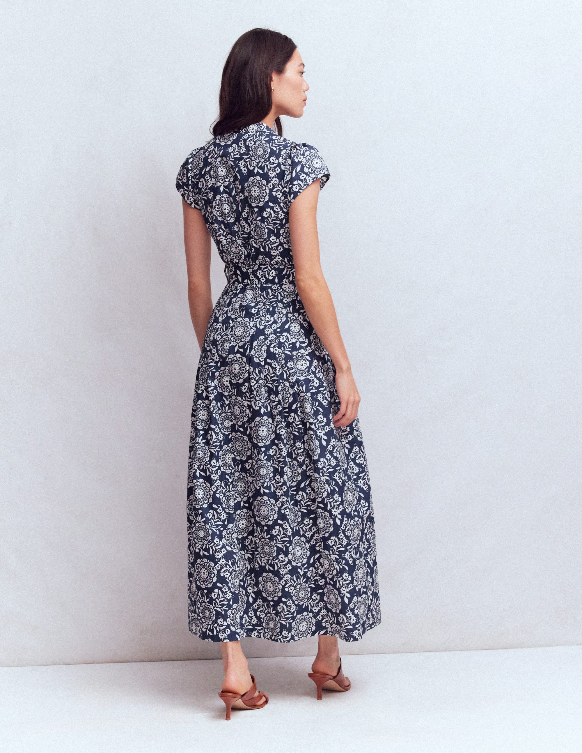 Arabella Cotton Maxi Dress-Navy, Decorative Blossom - Image 4