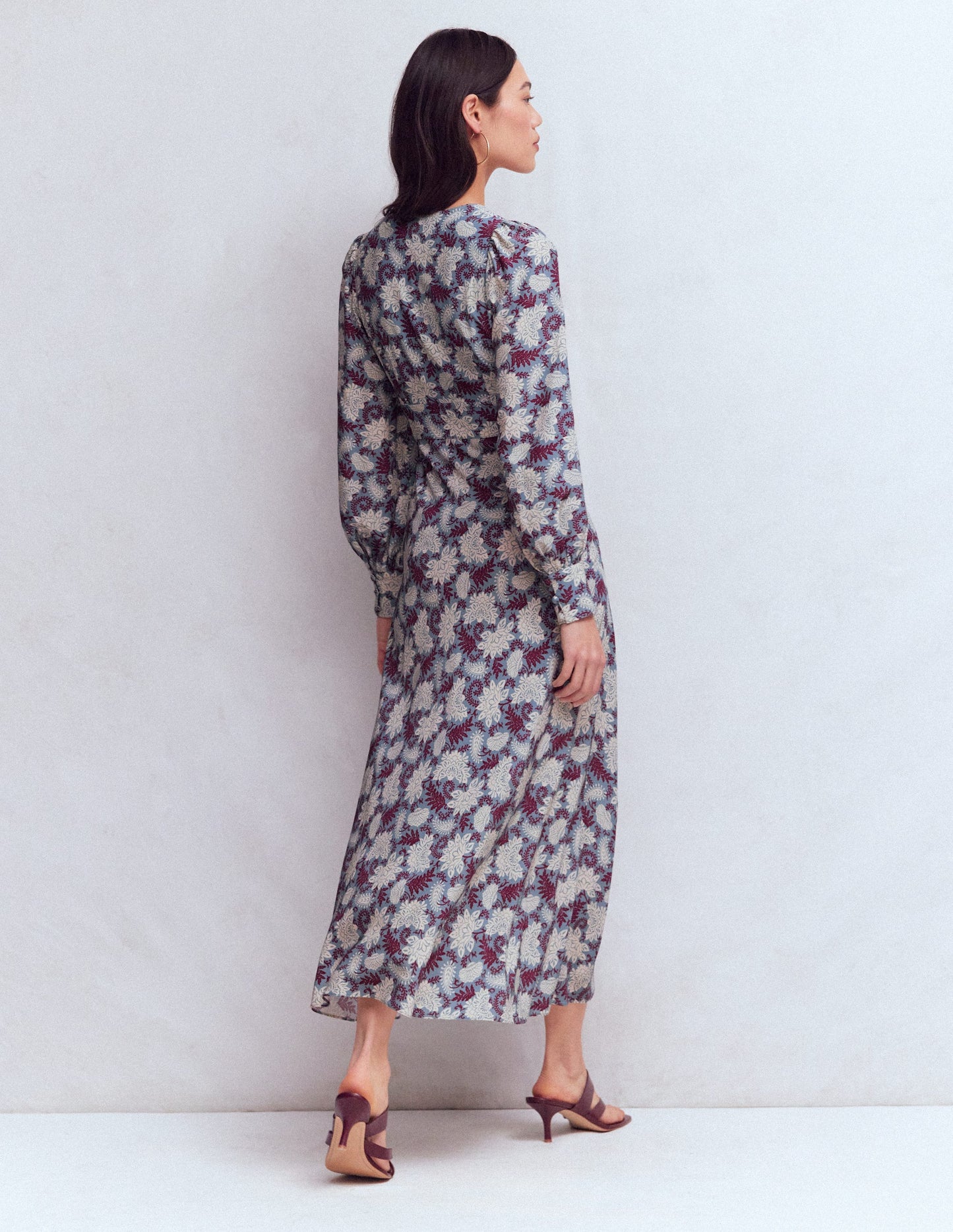 V-neck Blouson Sleeve Dress-Multi Blooming Flora