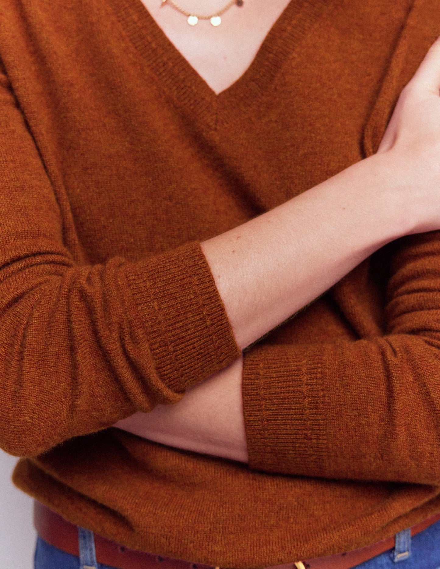 Eva Cashmere V-neck Jumper-Cognac Melange