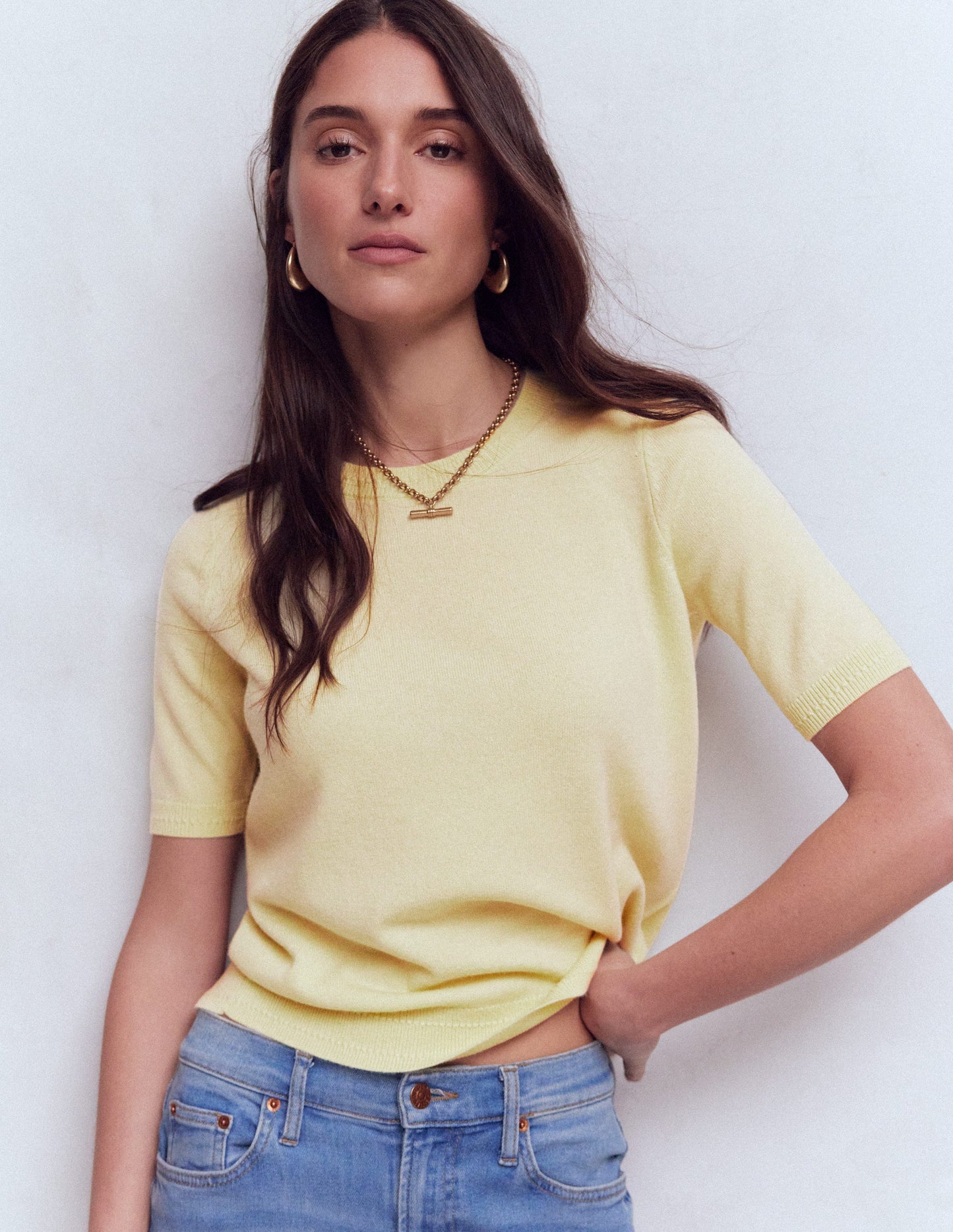 Eva Cashmere T-Shirt-Sandstone Yellow