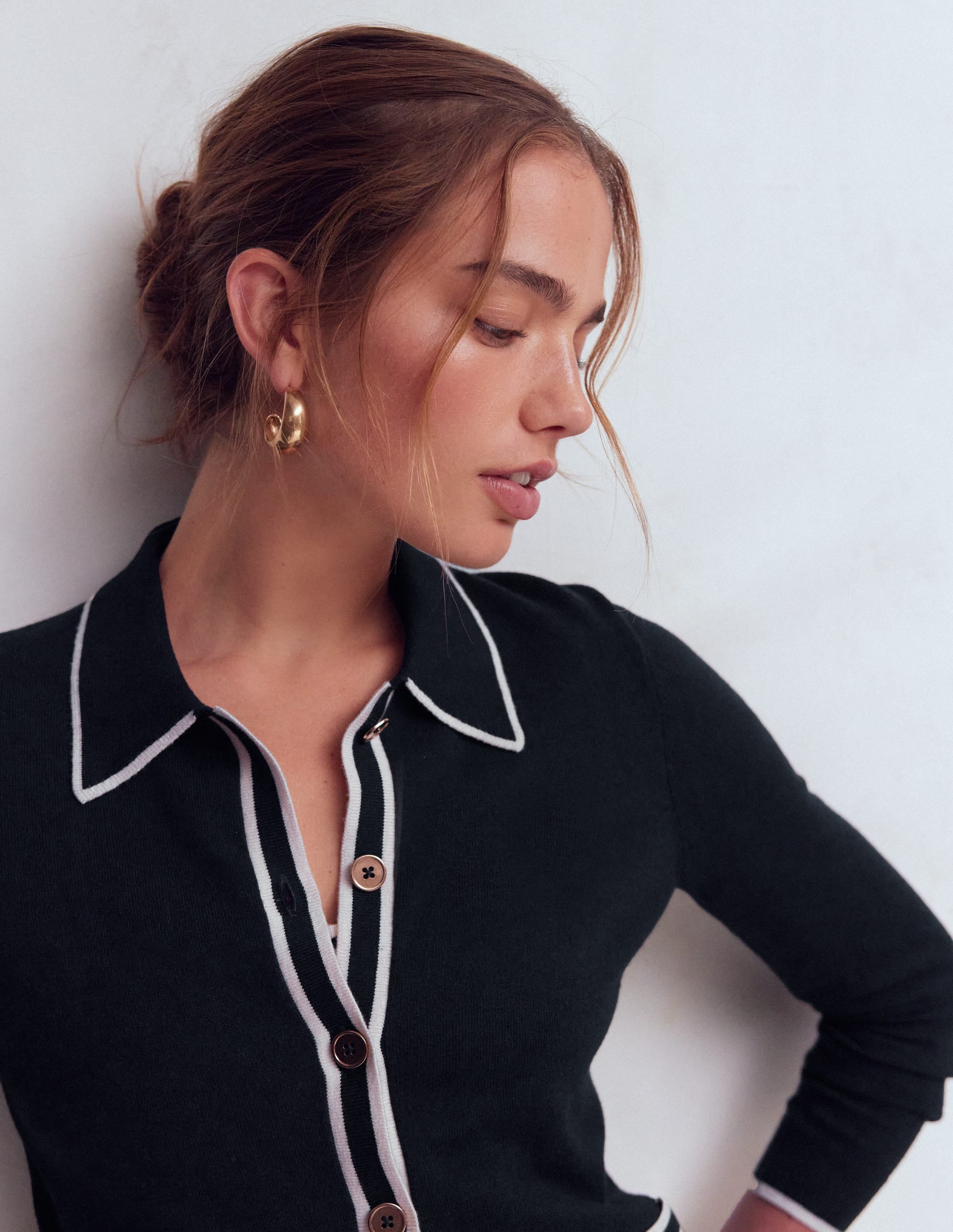 Liz Knitted Collared Cardigan-Navy - Image 2