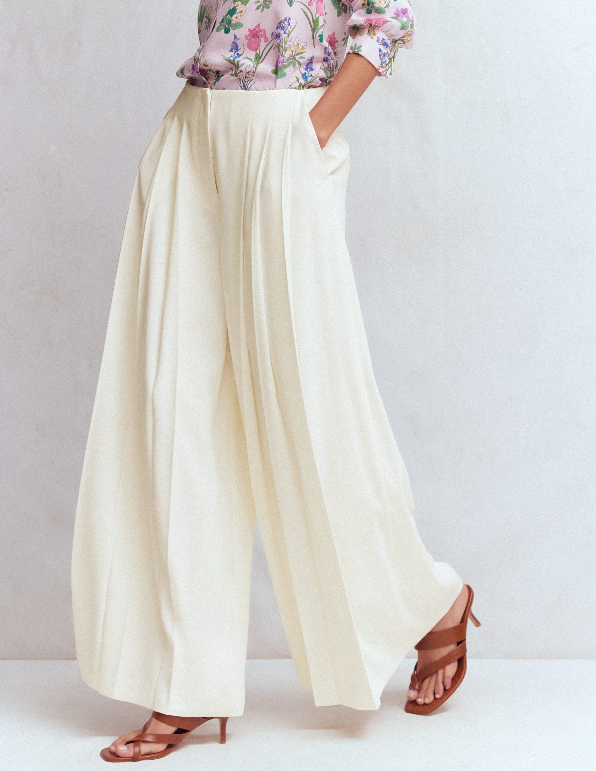 Regent Wide Leg Trousers-Ivory-4