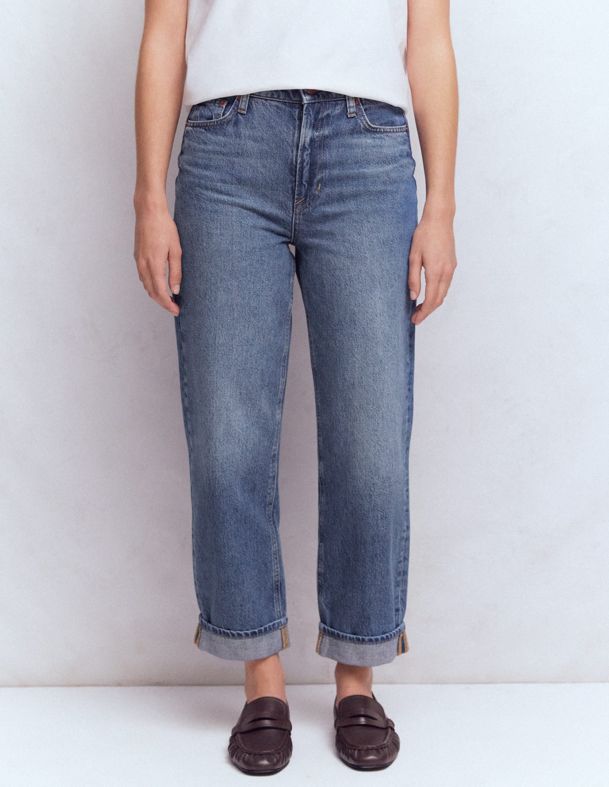 Mid Rise Relaxed Jeans-Mid Vintage - Image 4