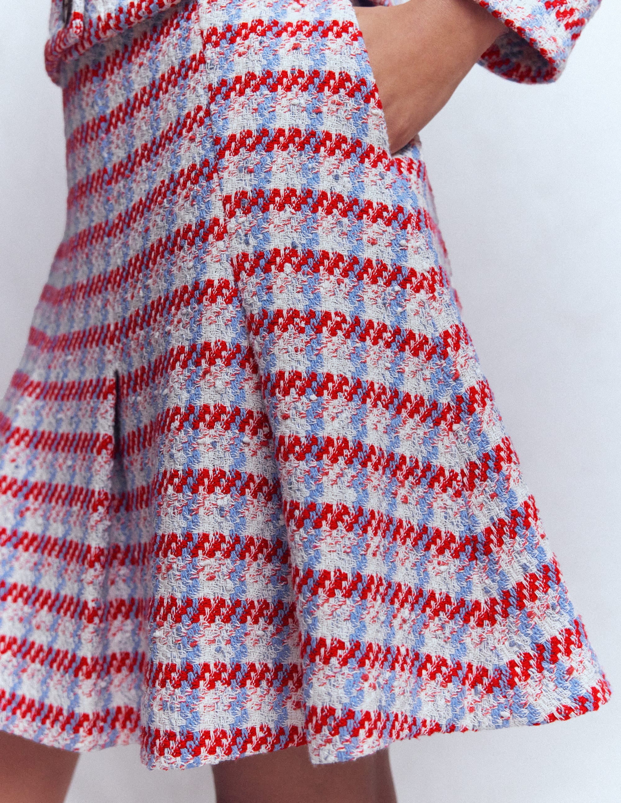 Flippy Textured Skirt-Pink Textured - Image 2