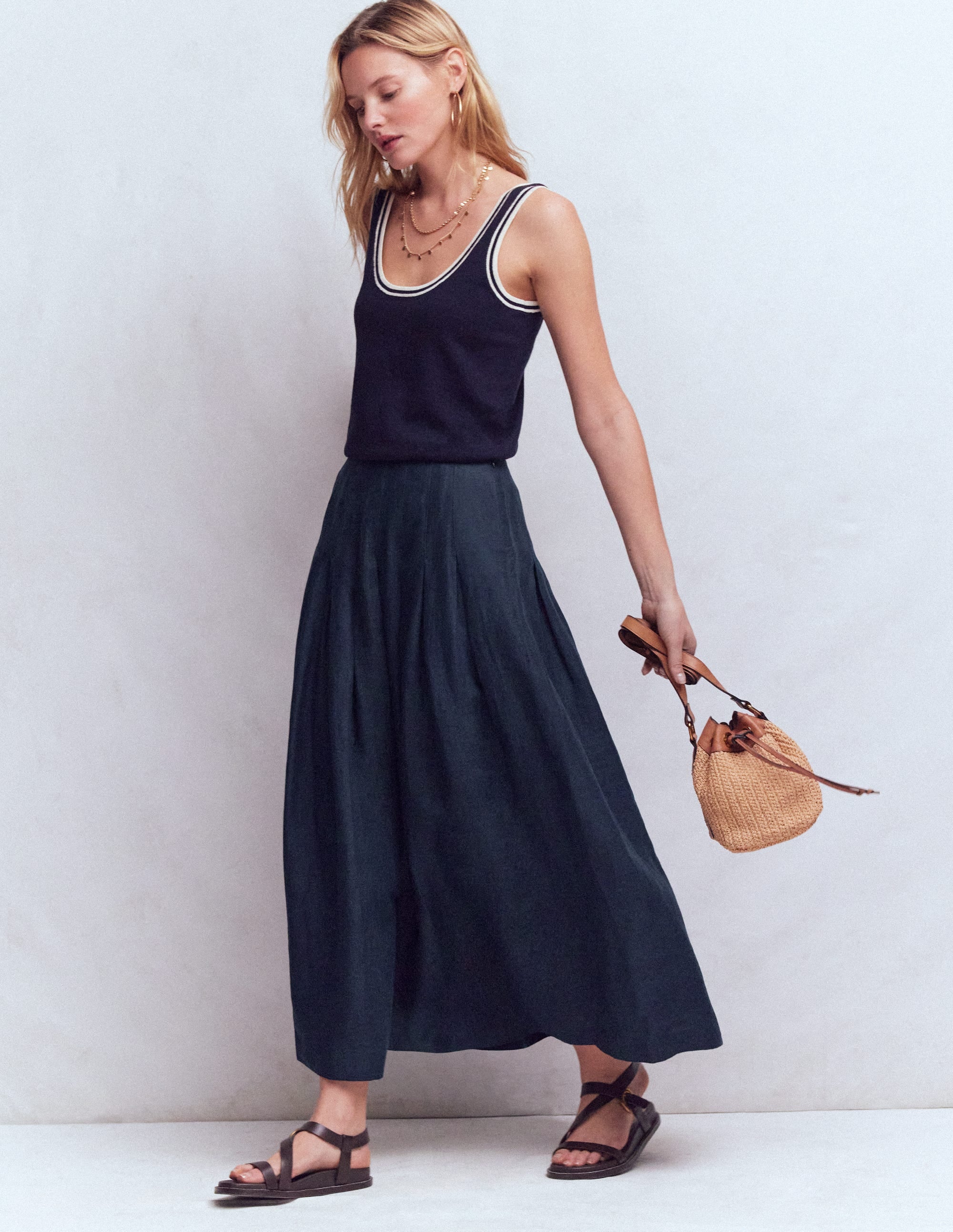Valentina Linen Skirt-Navy - Image 1
