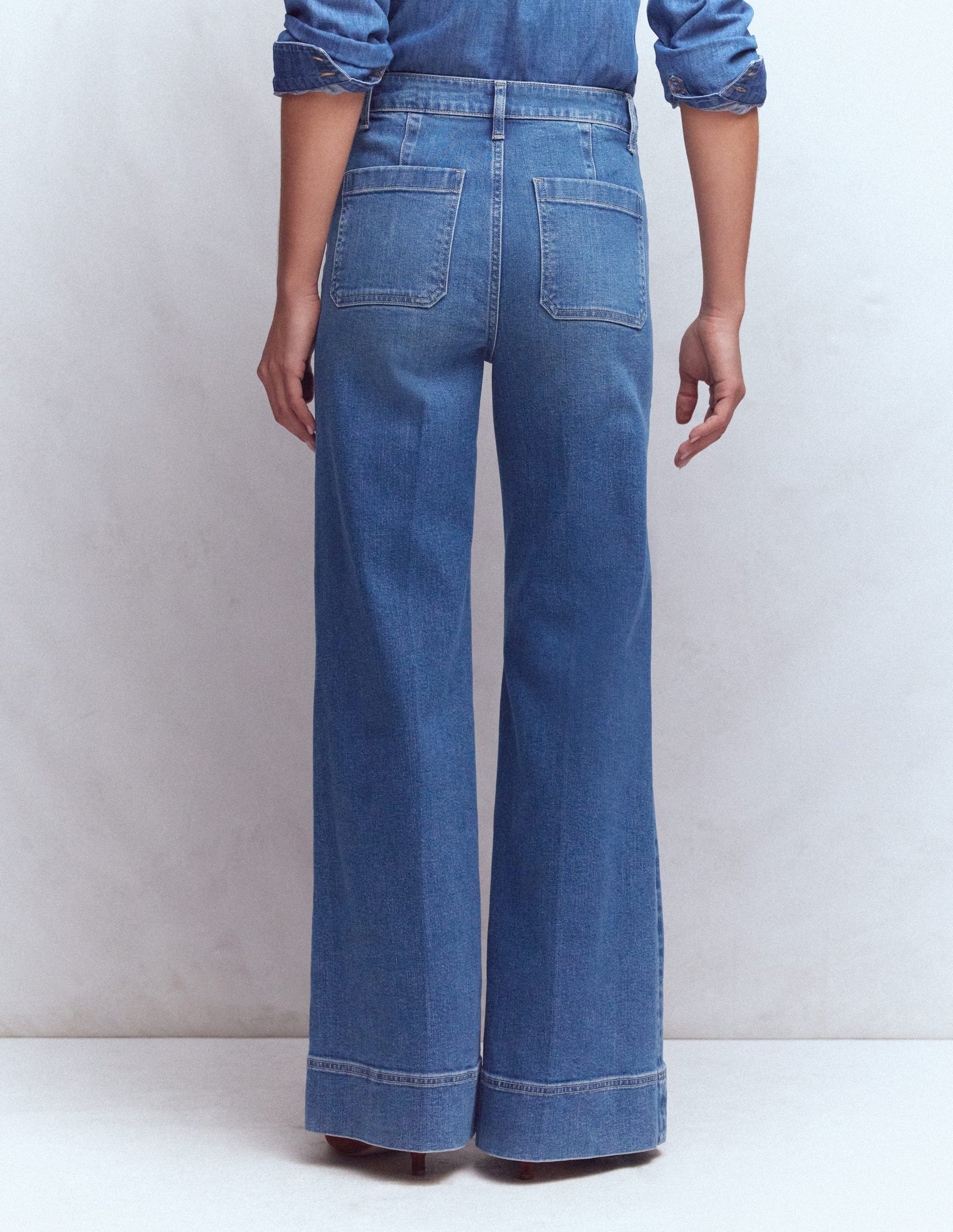 Patch Pocket Flare Jeans-Midwash-3