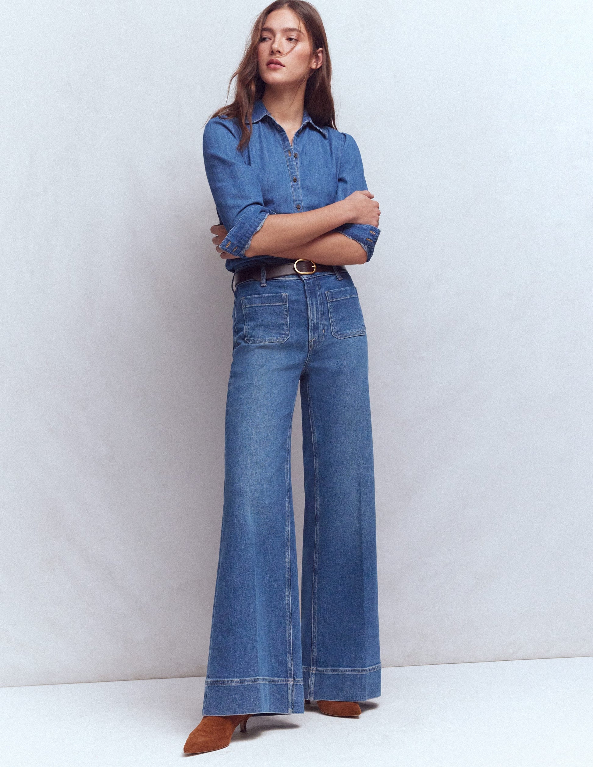 Patch Pocket Flare Jeans-Midwash-4