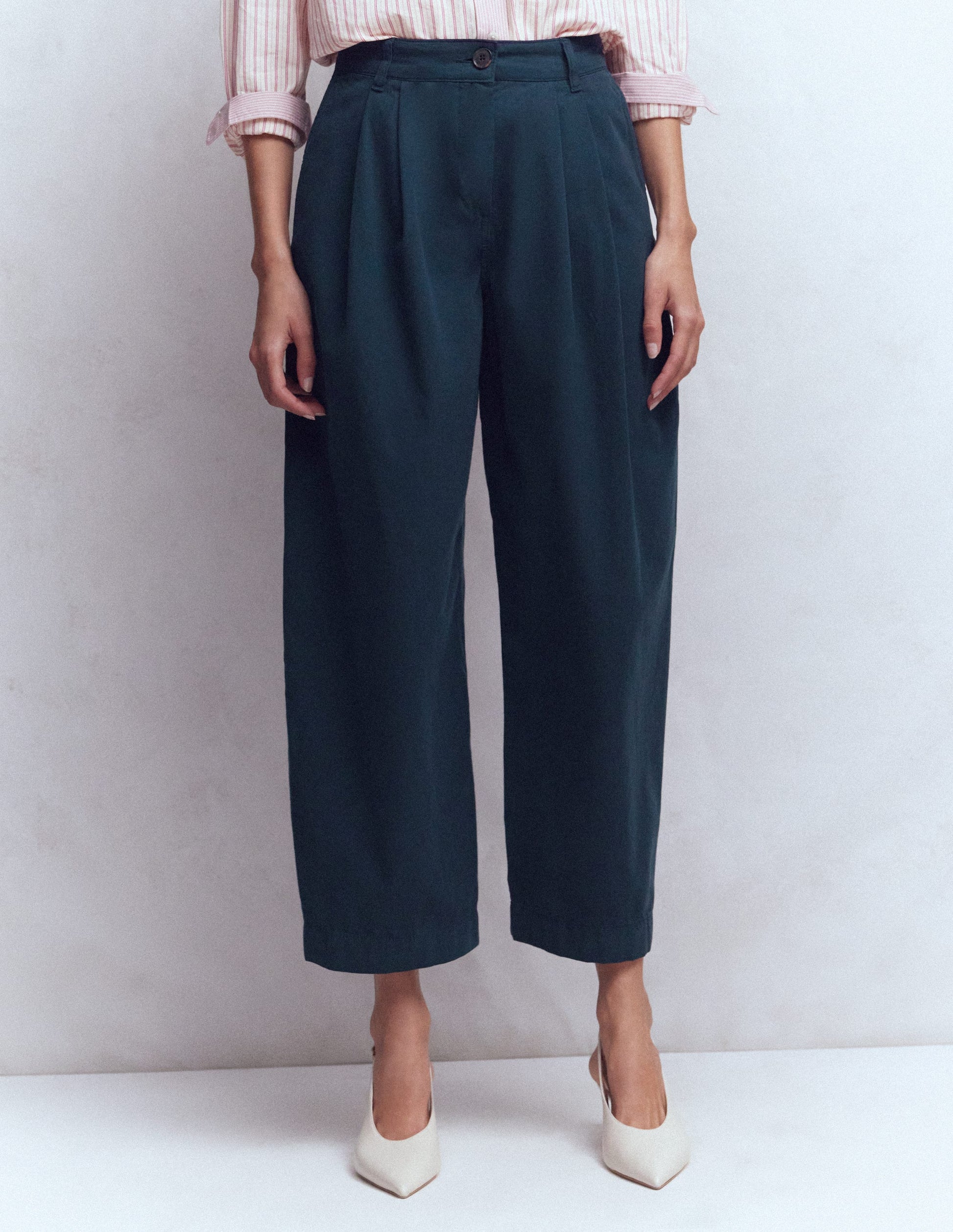 Pleat Barrel Leg Trousers-Navy-5