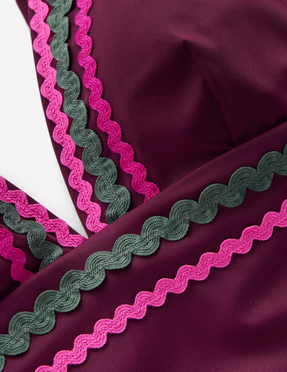 Porto V-neck Swimsuit-Chocberry-6