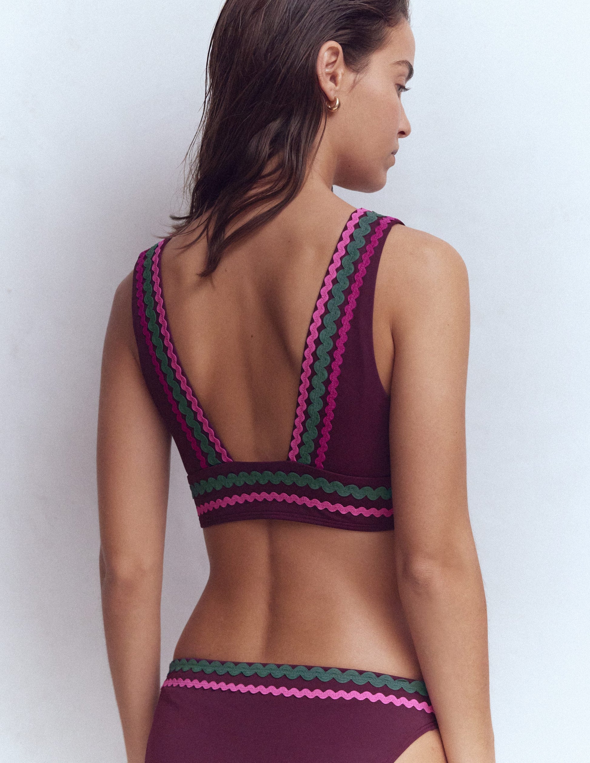 Porto V-neck Bikini Top-Chocberry-3
