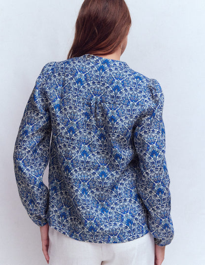 Notch Neck Linen Trim Top-Blue, Elaborate Terrace-3