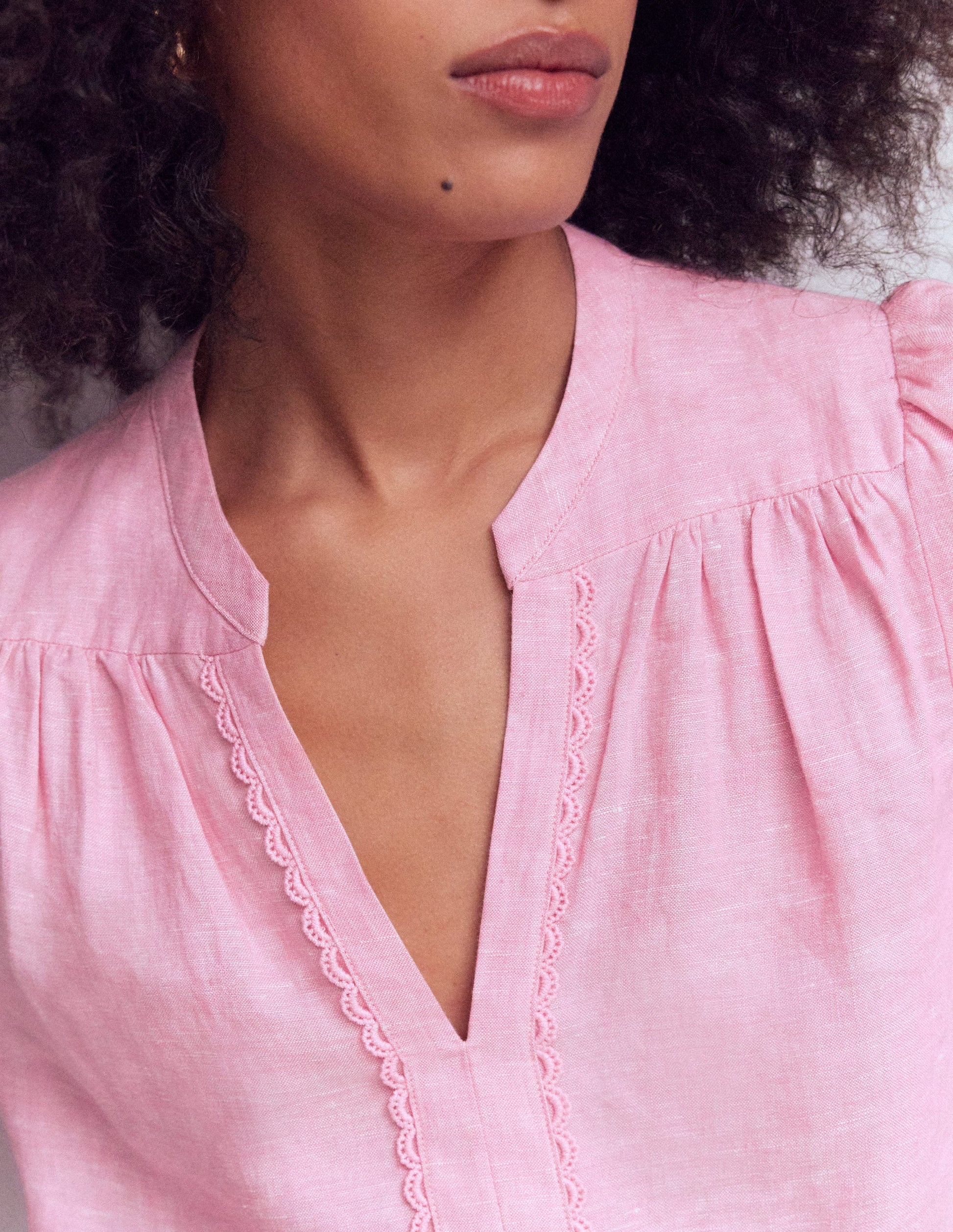 Notch Neck Linen Trim Top-Meadowsweet Chambray-2