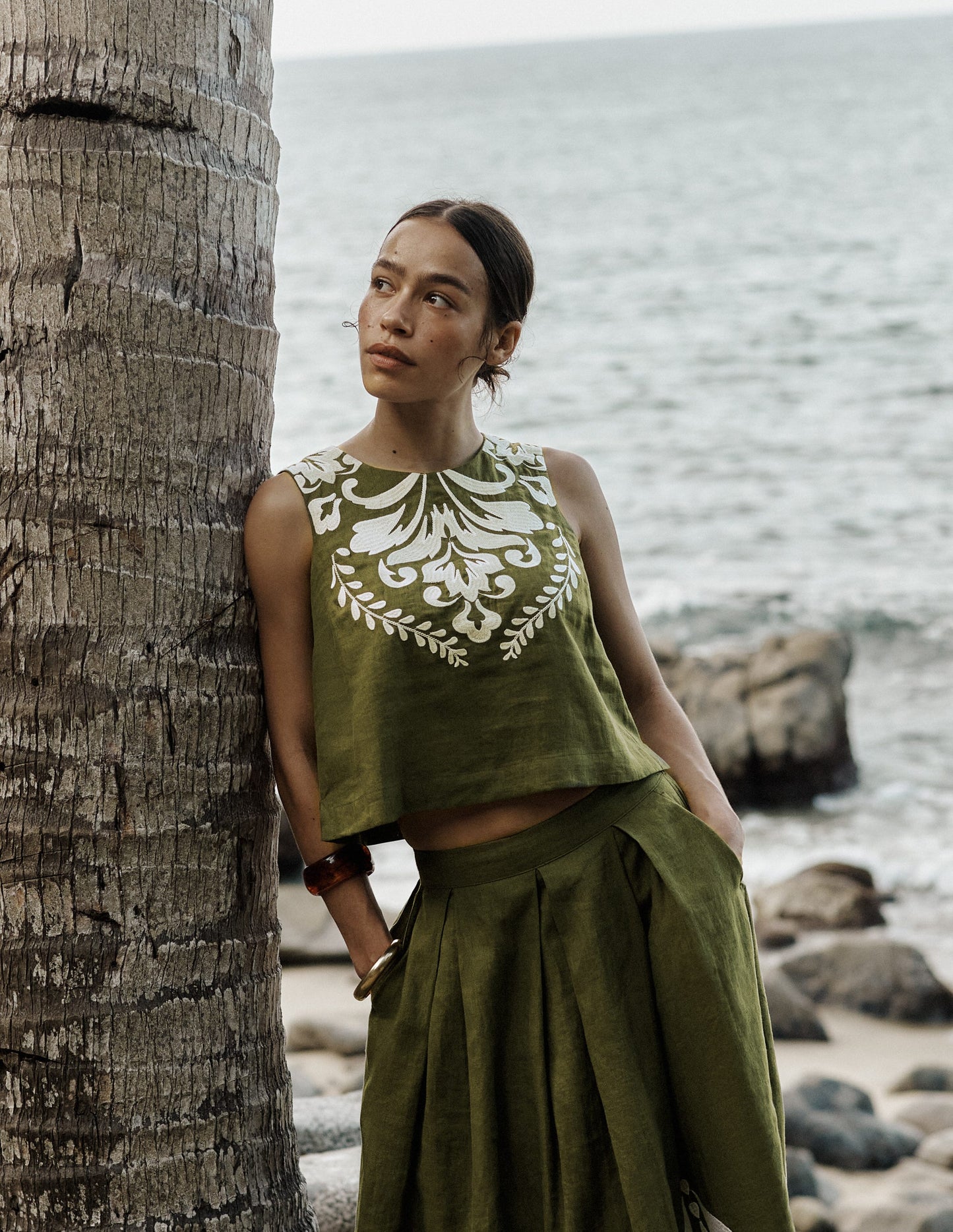 Sofia Embroidered Linen Top-Winter moss, Ivory EMB