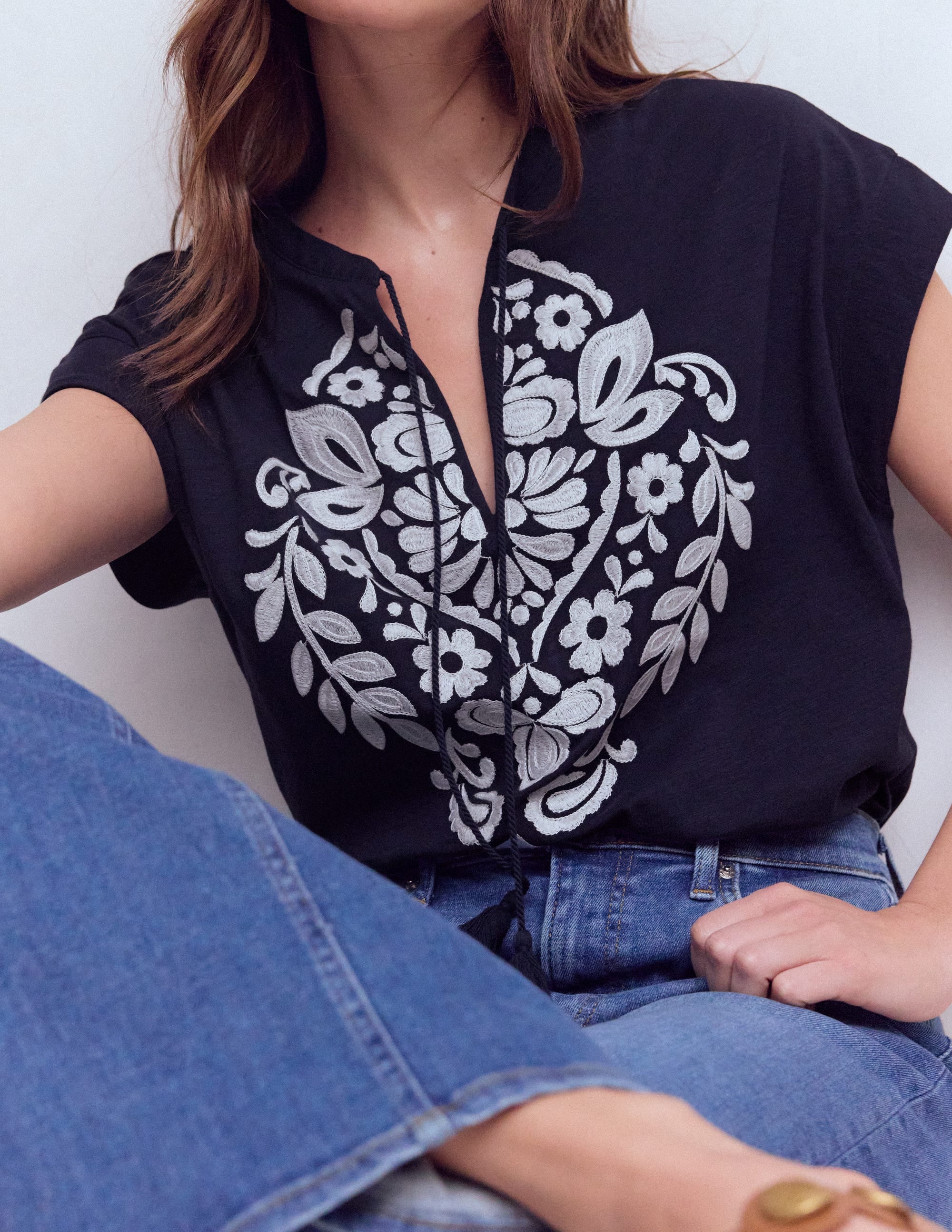Nina Embroidered Notch T - shirt - Navy Embroidery | Boden UK