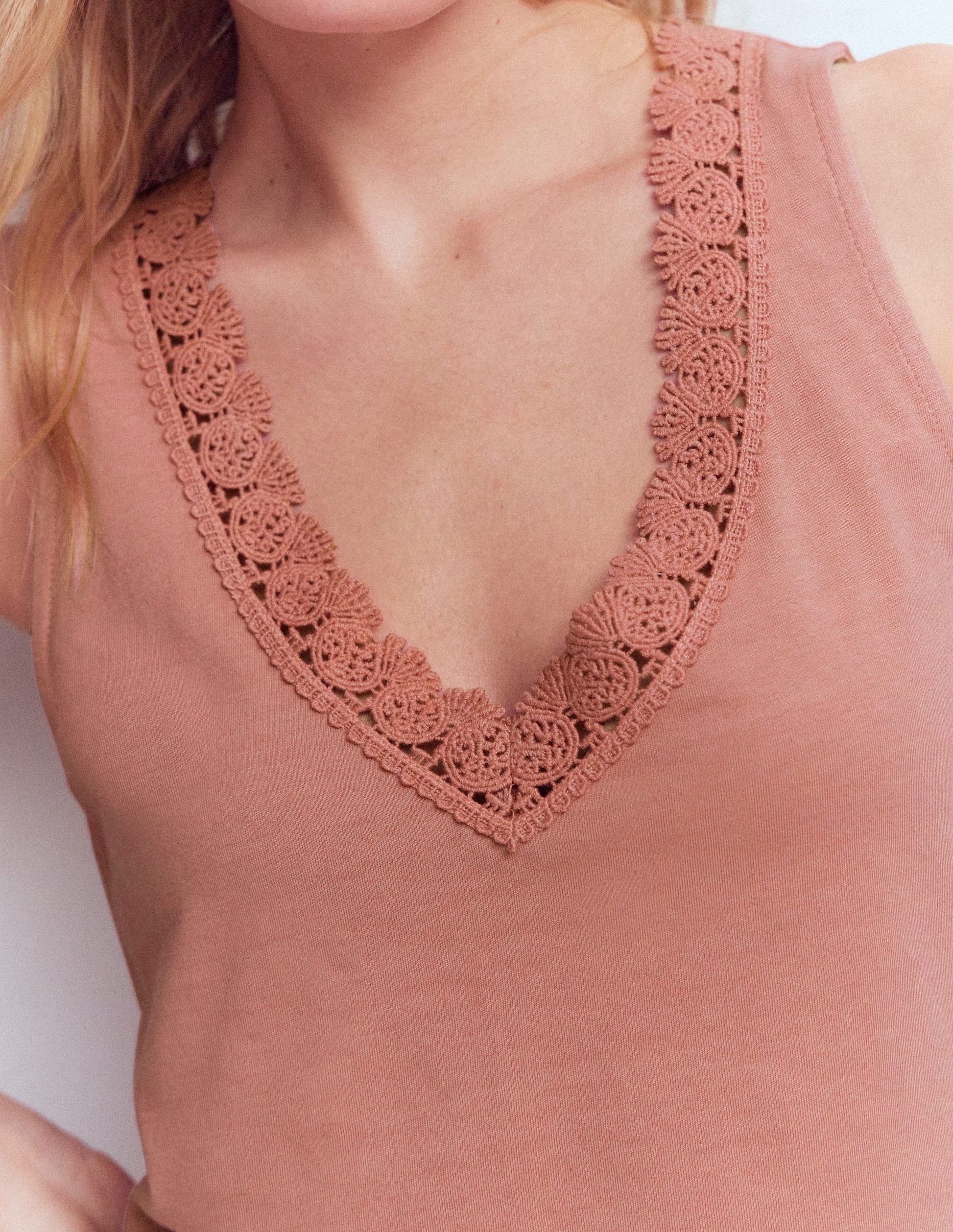 Flora Lace Trim Supersoft Vest-Dusty Rose-2