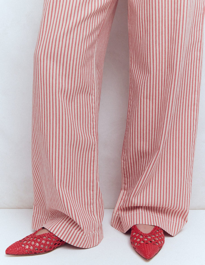 High Cut Flat Point-Red Weave