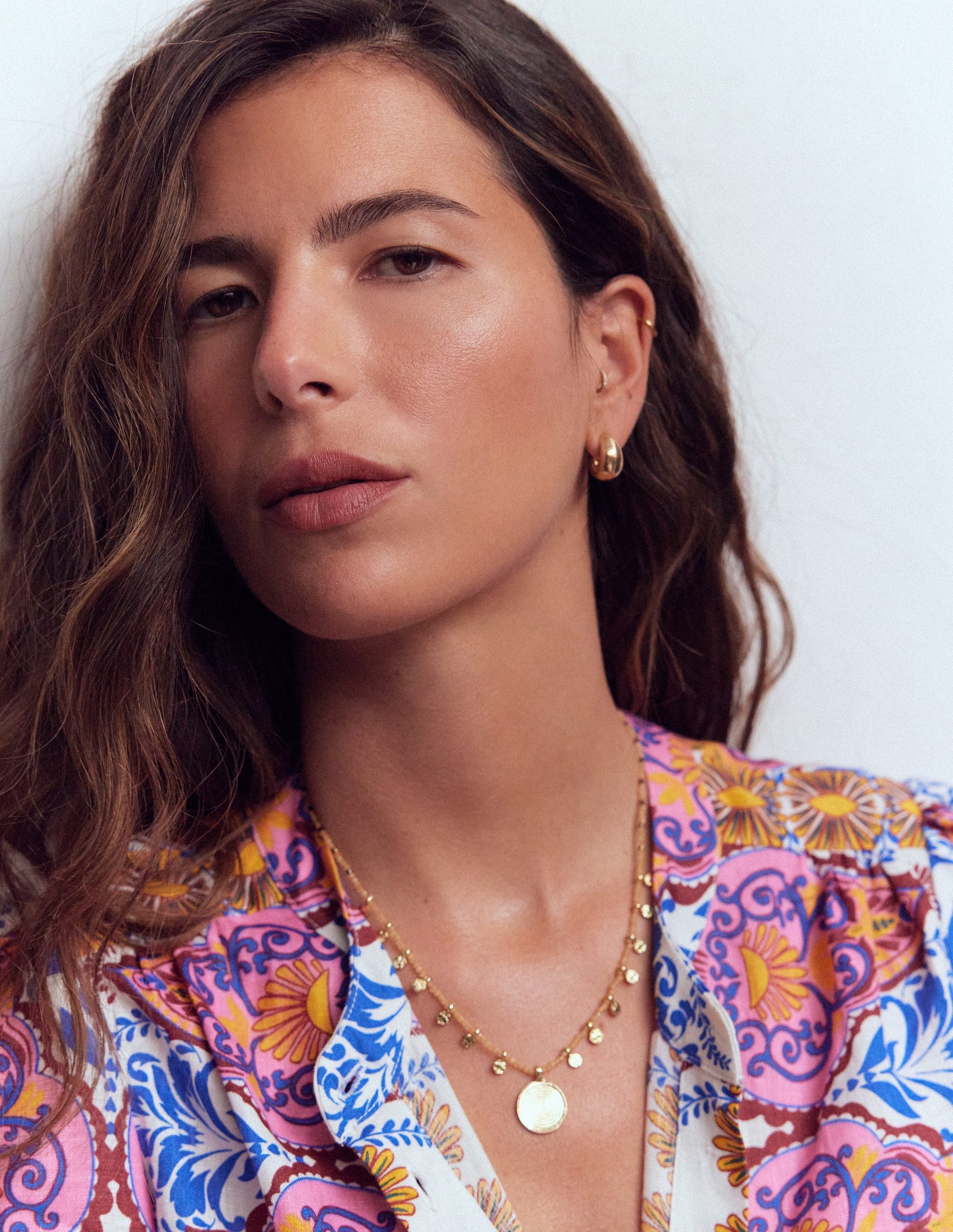 Short Bead Strand Necklace-Gold-2