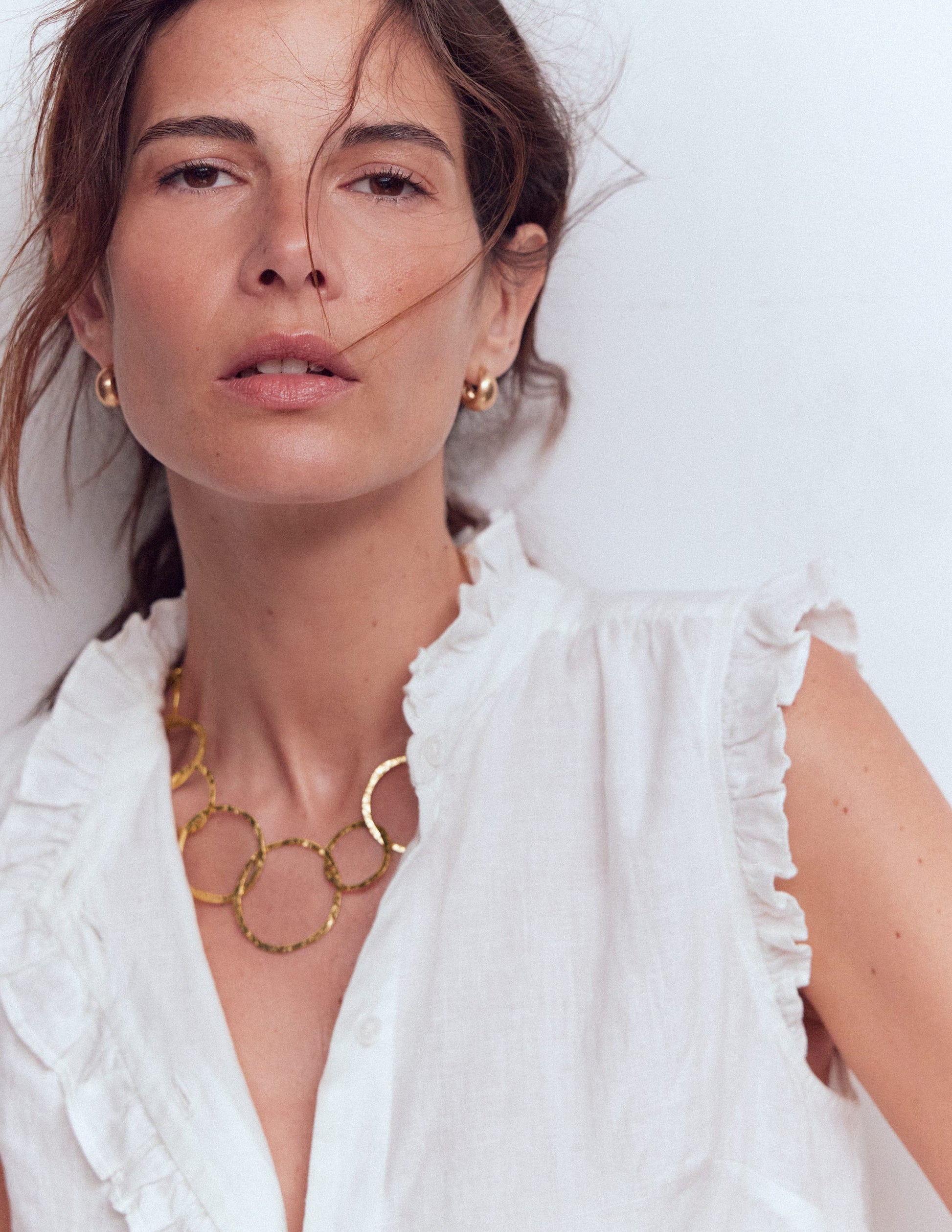 Statement Circle Necklace-Gold Colour-1