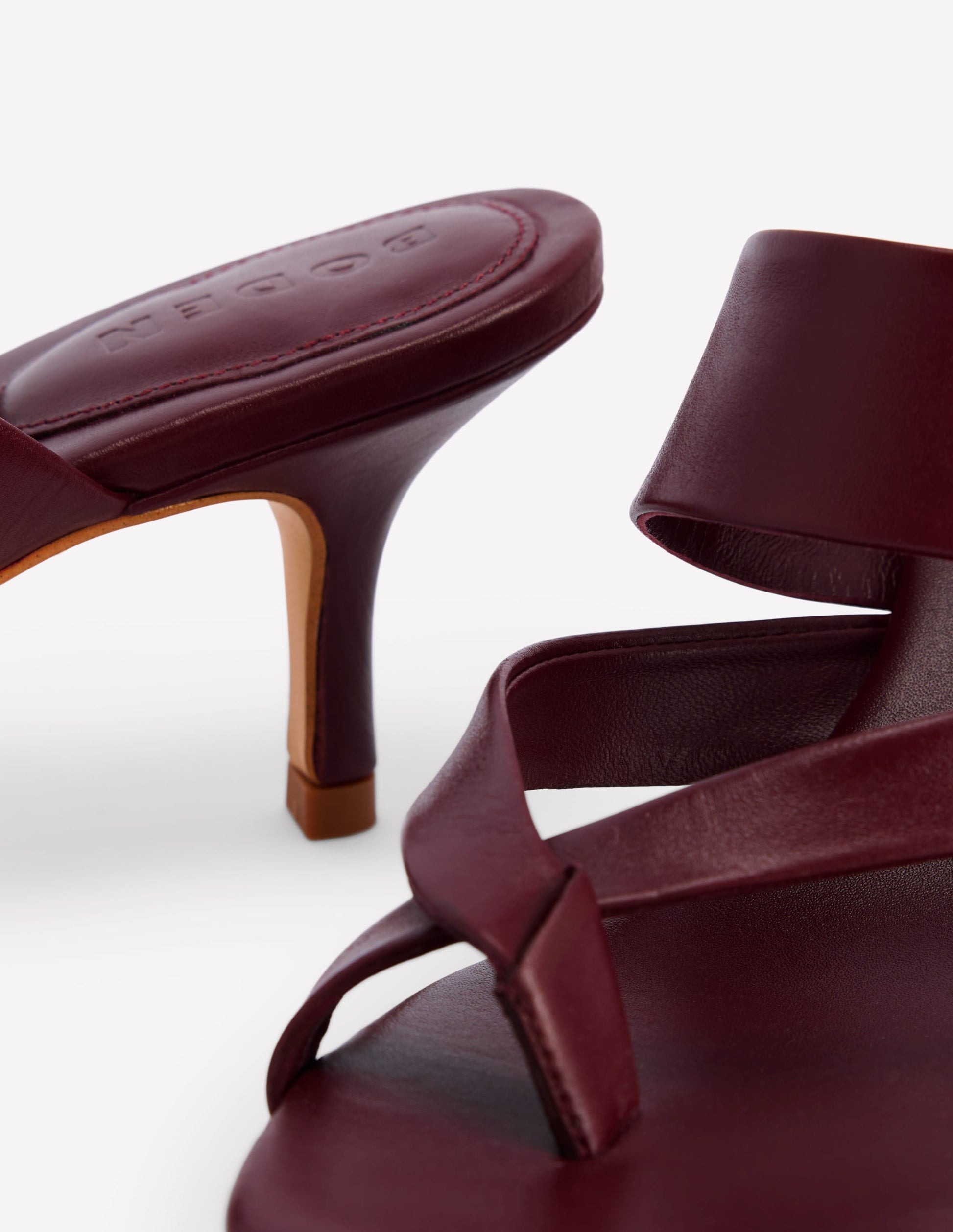 Toe Post Kitten Heel Sandal-Deep Wisteria-4