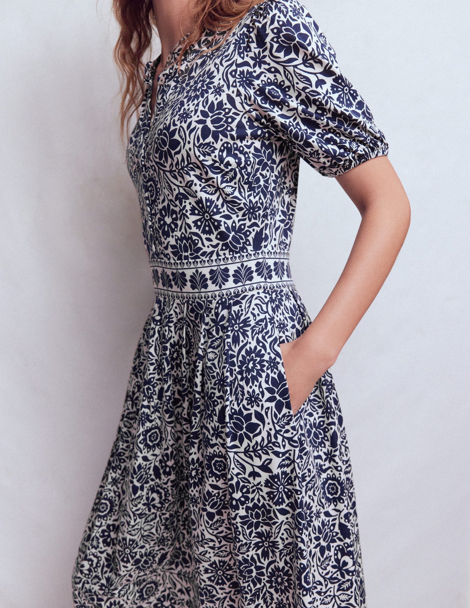Amber Pleat Jersey Midi Dress-Navy, Meadow Scatter-2