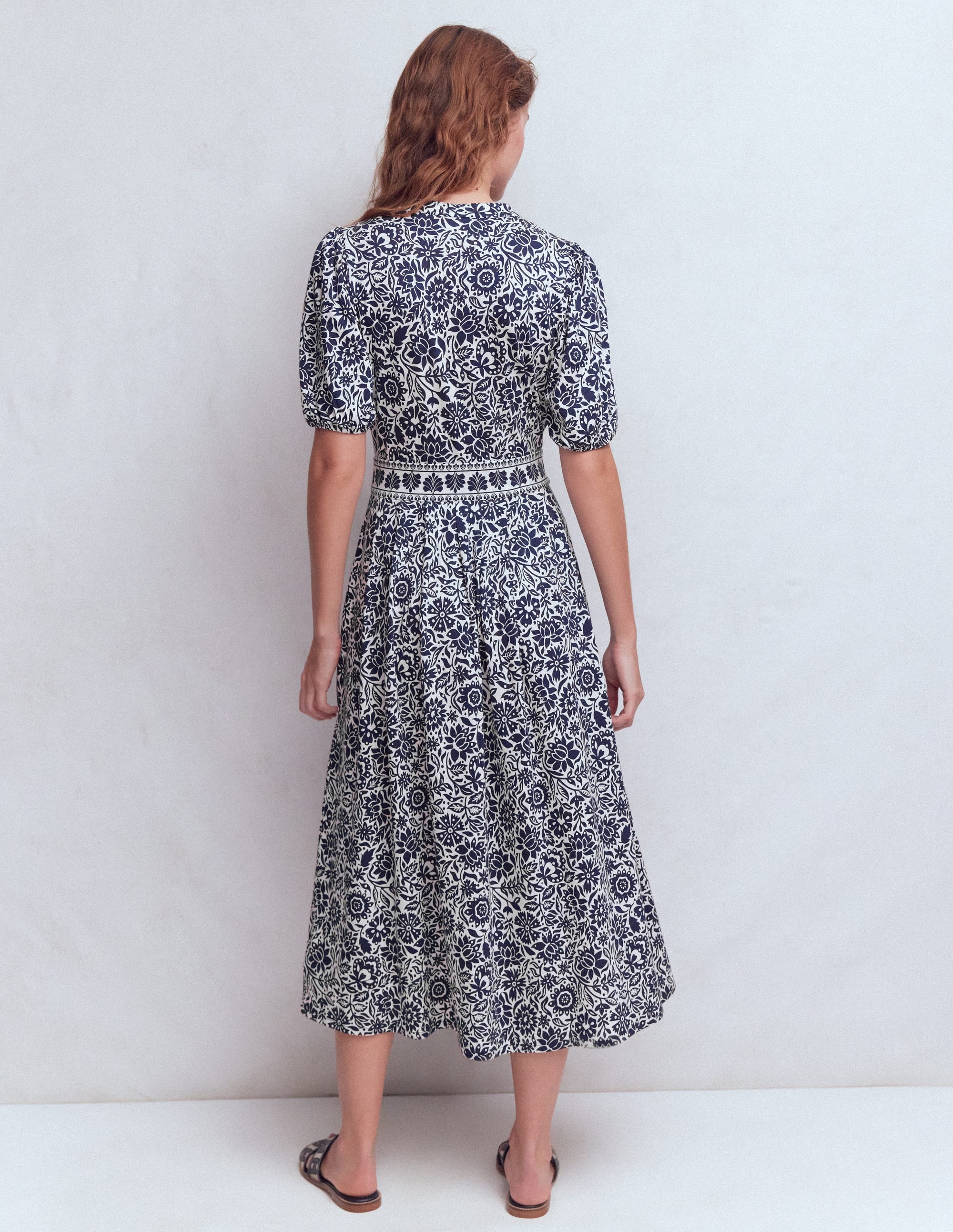 Amber Pleat Jersey Midi Dress-Navy, Meadow Scatter - Image 3