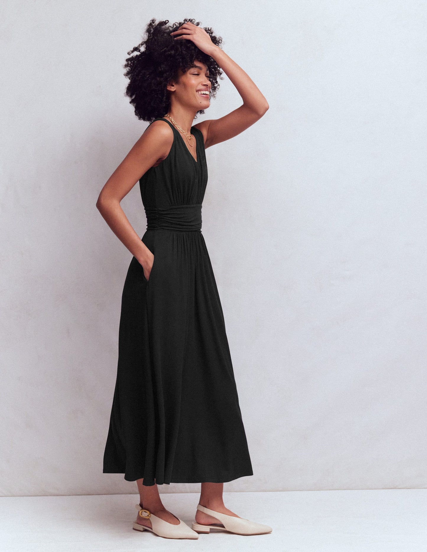 Elodie Jersey Maxi Dress-Black