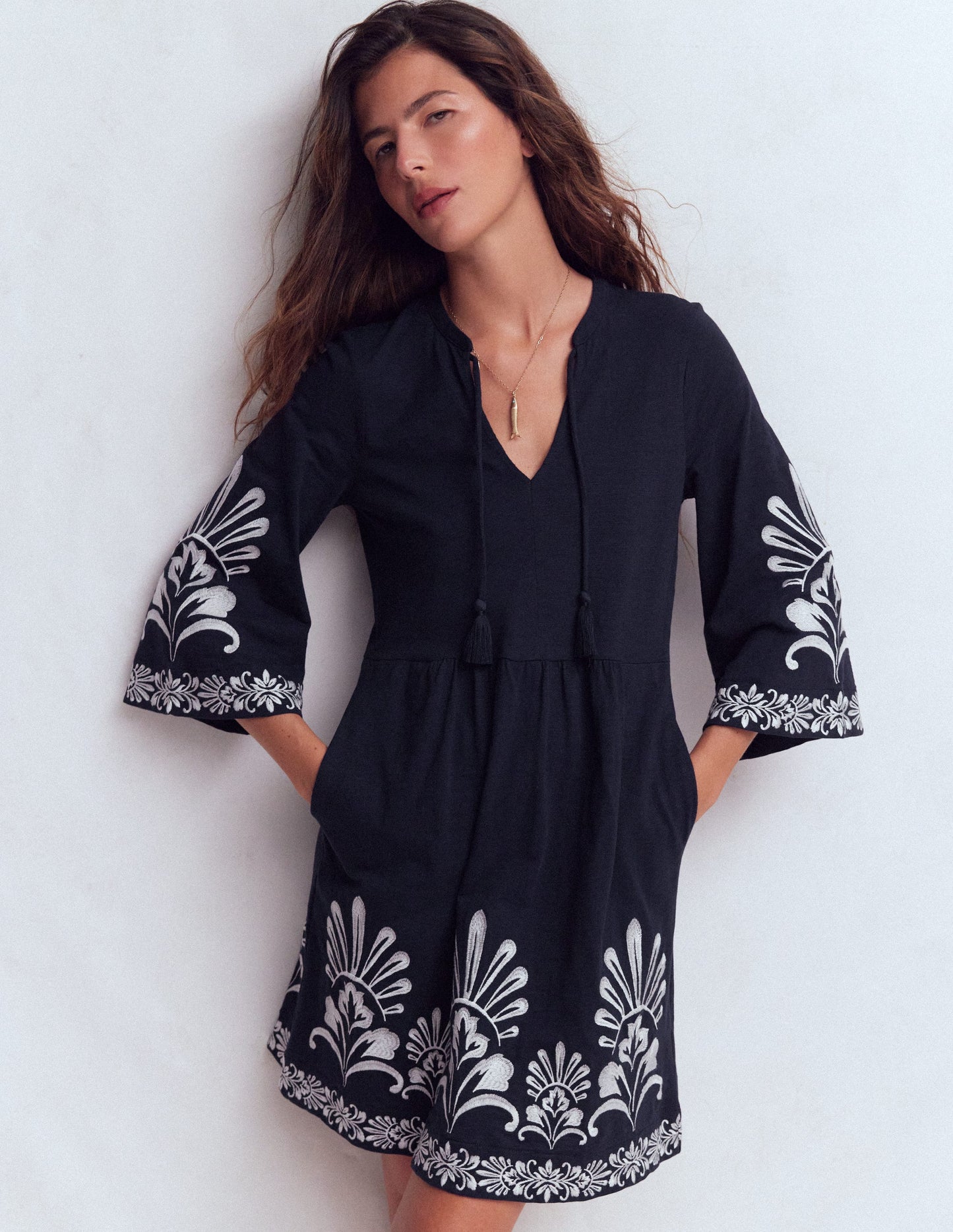 Short Kaftan Jersey Dress-Navy Embroidered