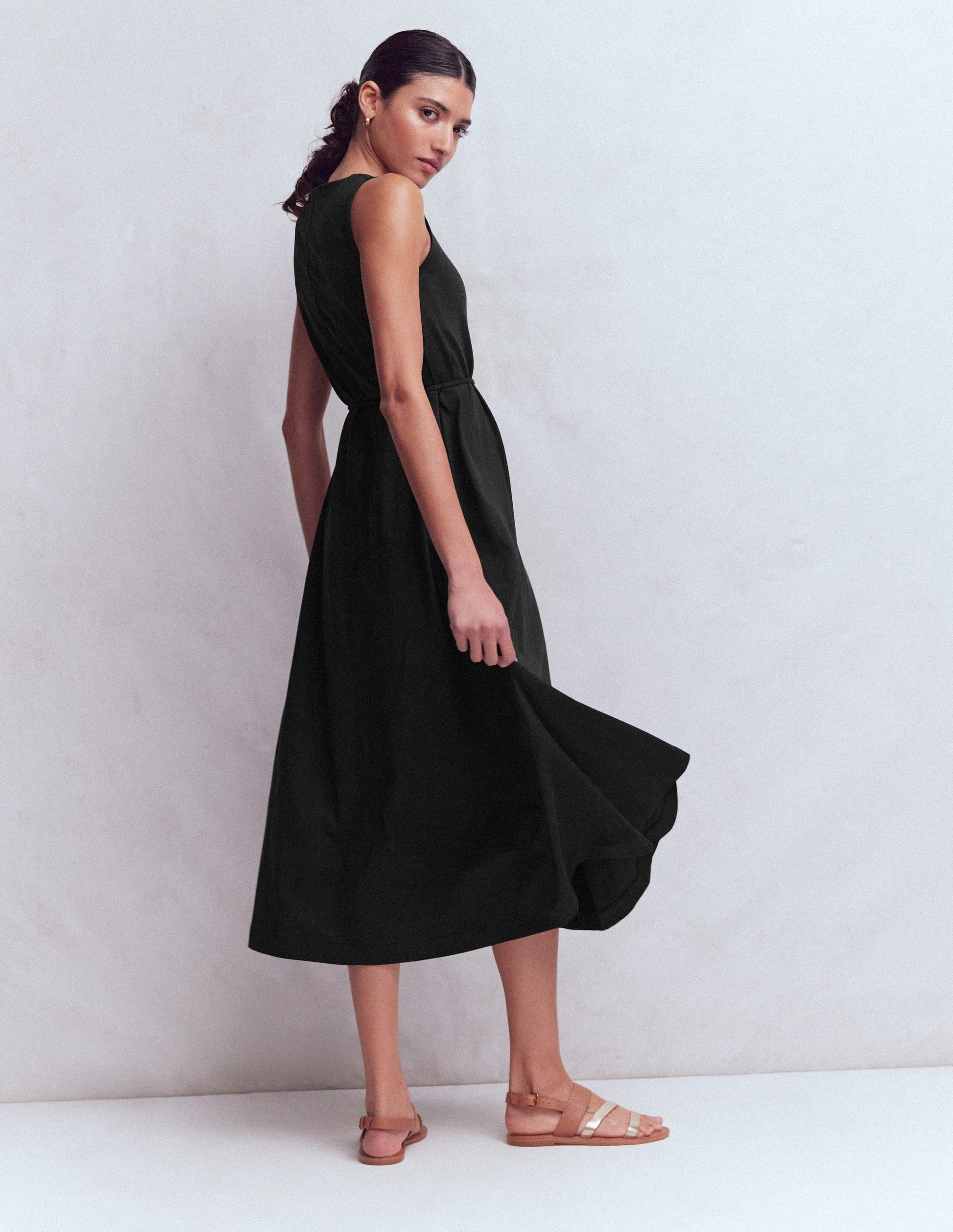 Mia V-neck Jersey Midi Dress-Black-3