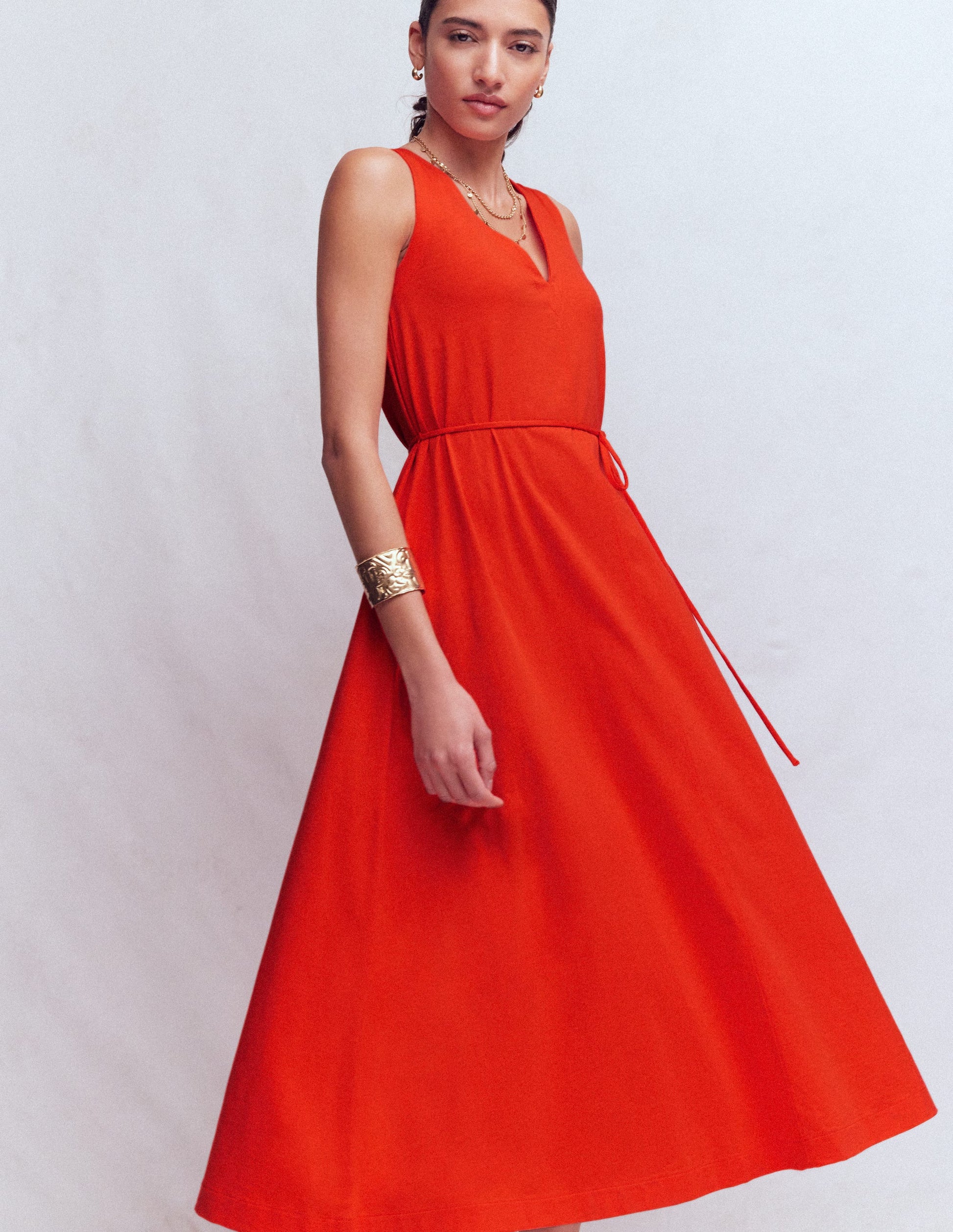 Mia V-neck Jersey Midi Dress-Firecracker Red-4