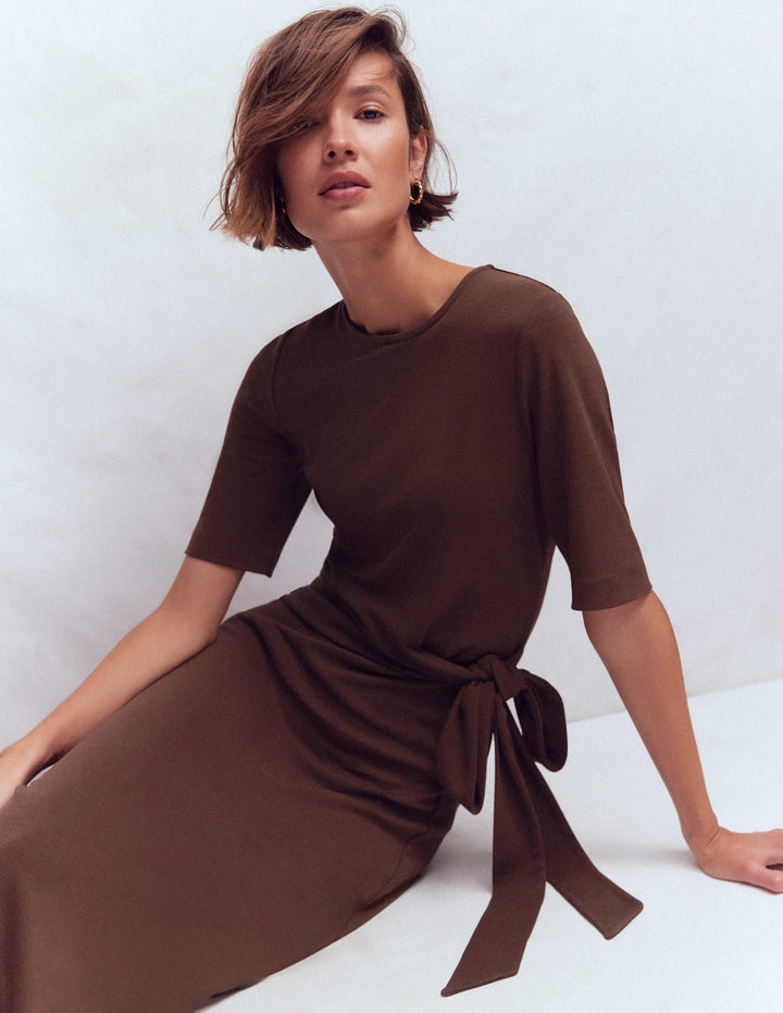 Zinnia Tie Ponte Midi Dress-Espresso