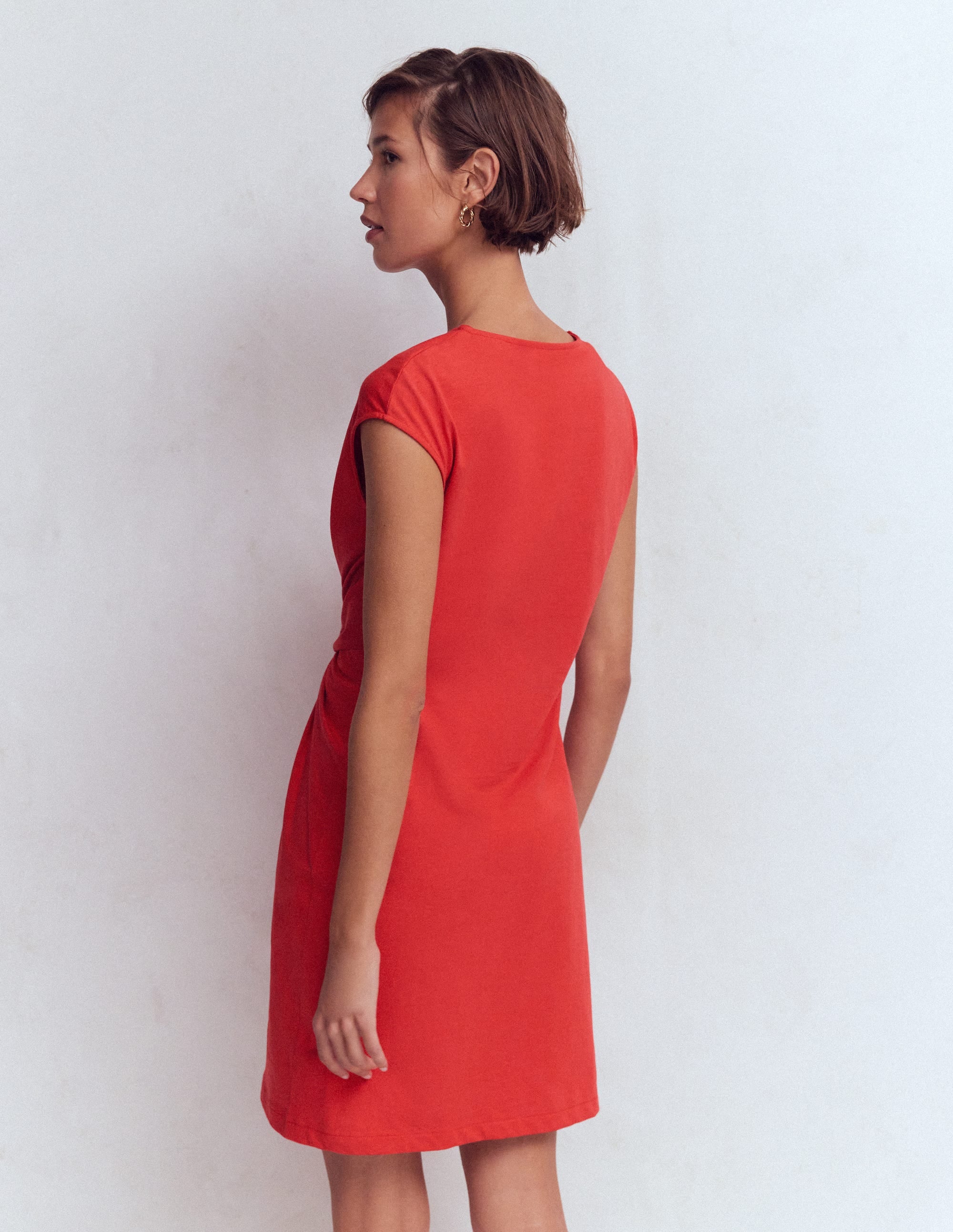 Delilah Twist Short Dress-Red Coral - Image 3