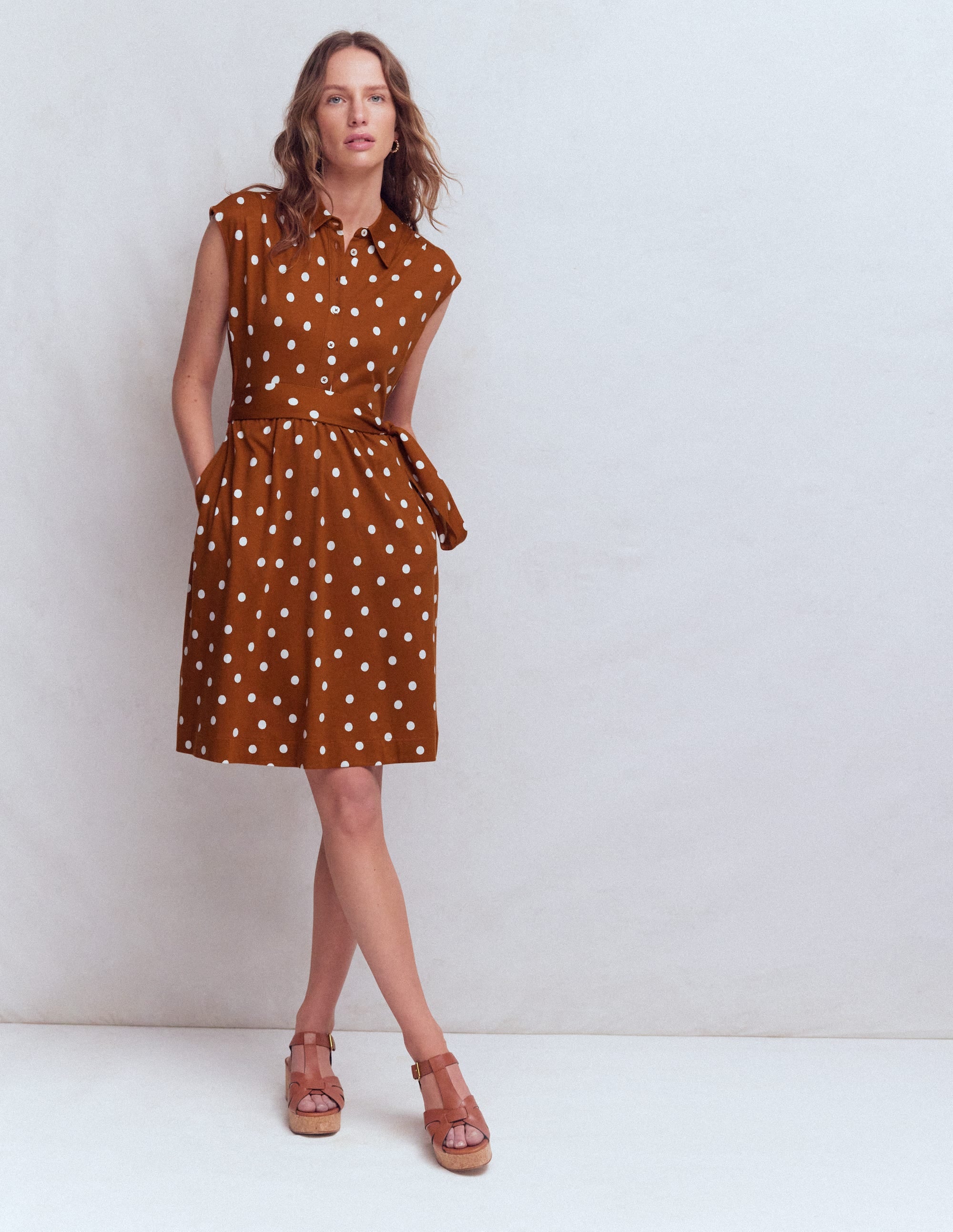 Honor Short Jersey Shirt Dress-Cognac, Painted Dot Spaced - Image 1