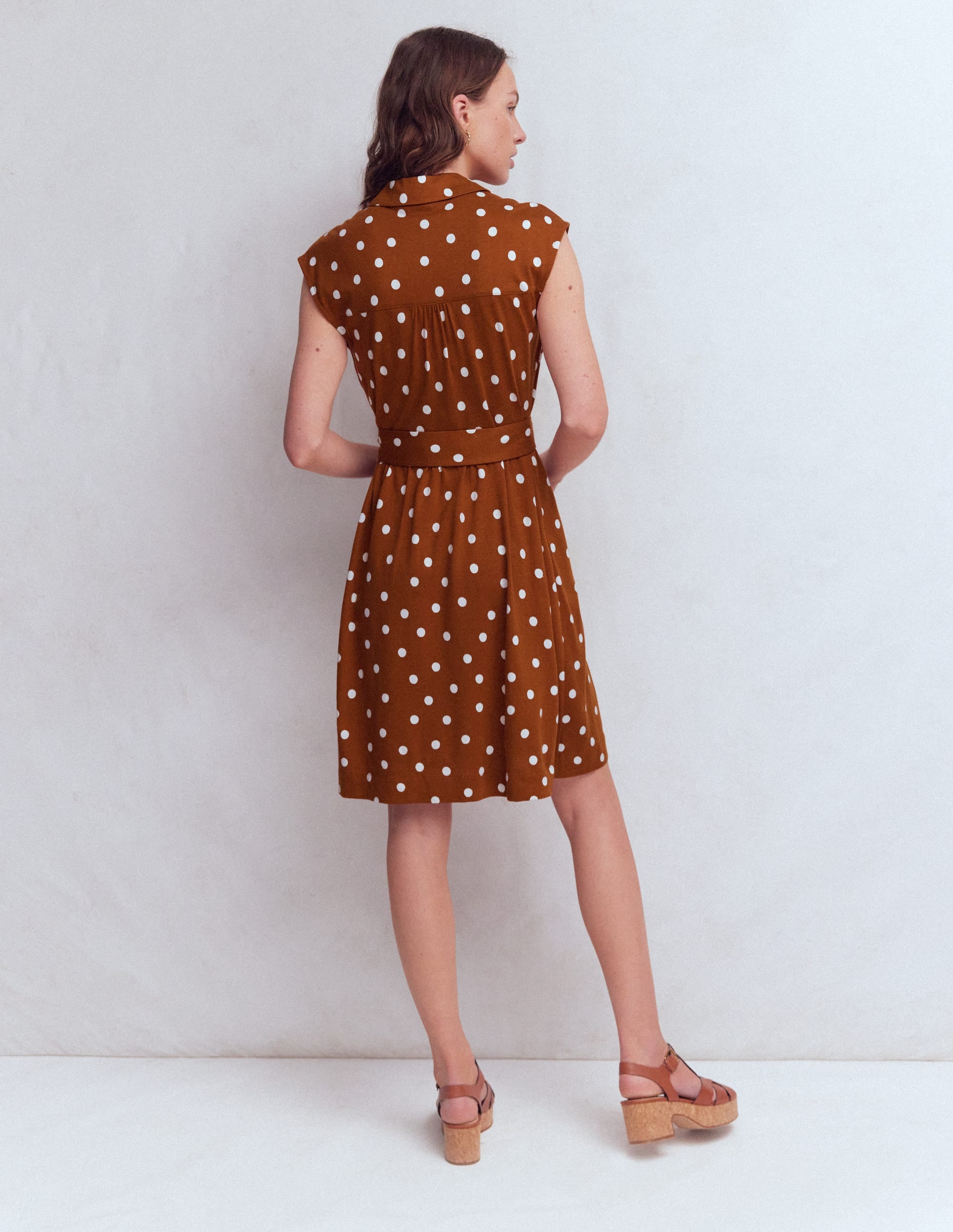 Honor Short Jersey Shirt Dress-Cognac, Painted Dot Spaced - Image 3