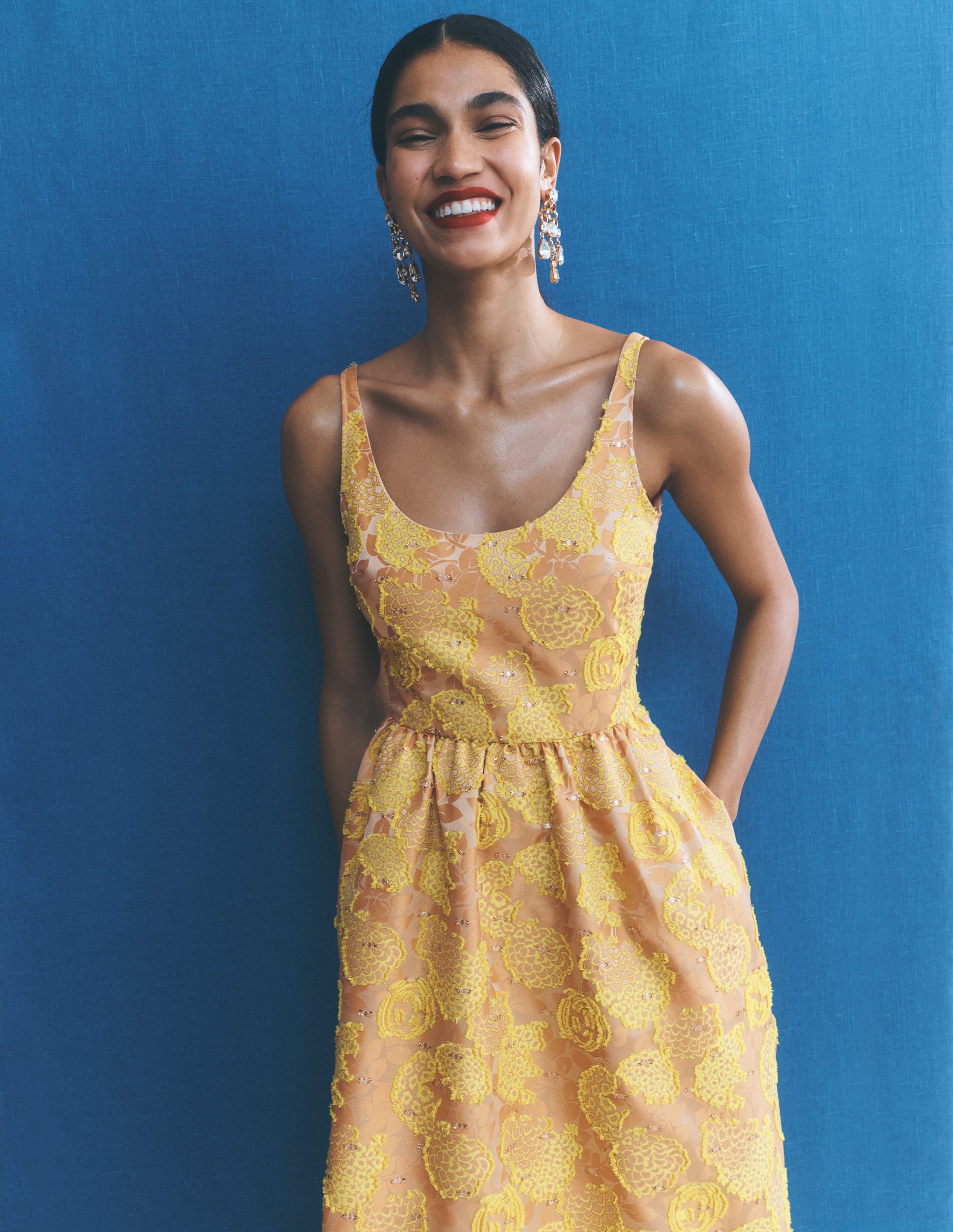 Scoop Neck Fit and Flare Dress-Yellow Jacquard - Image 8
