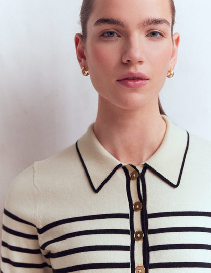 Liz Henley T-Shirt-Ivory. Navy-2