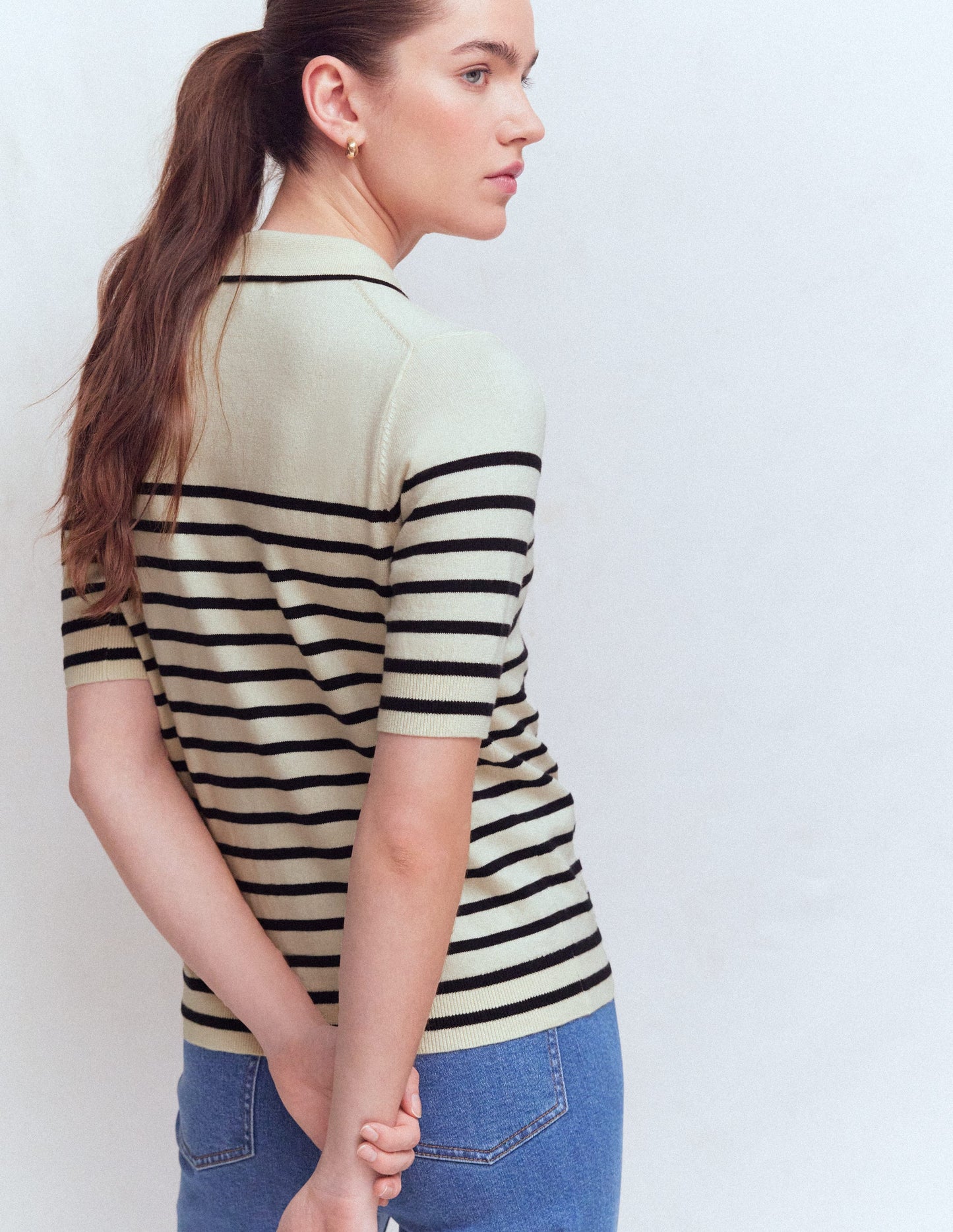 Liz Henley T-Shirt-Ivory. Navy