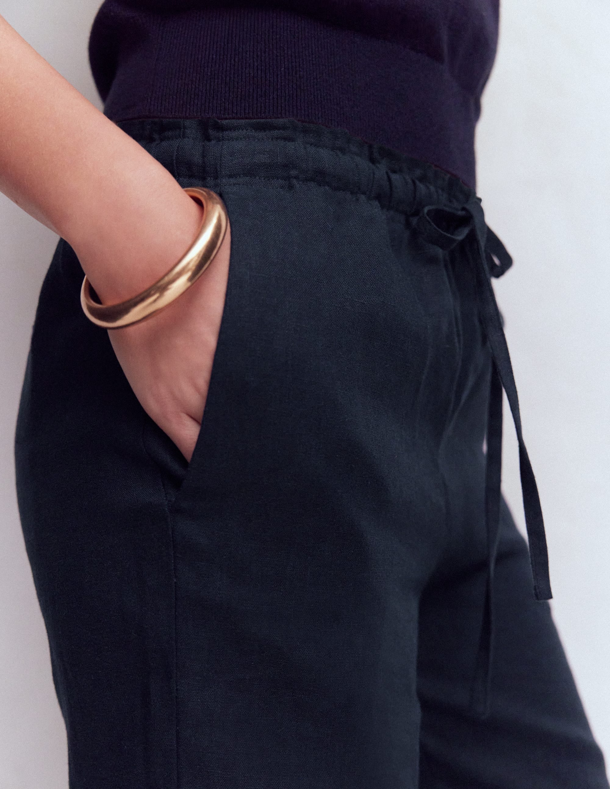Islington Linen Trousers-Navy - Image 2