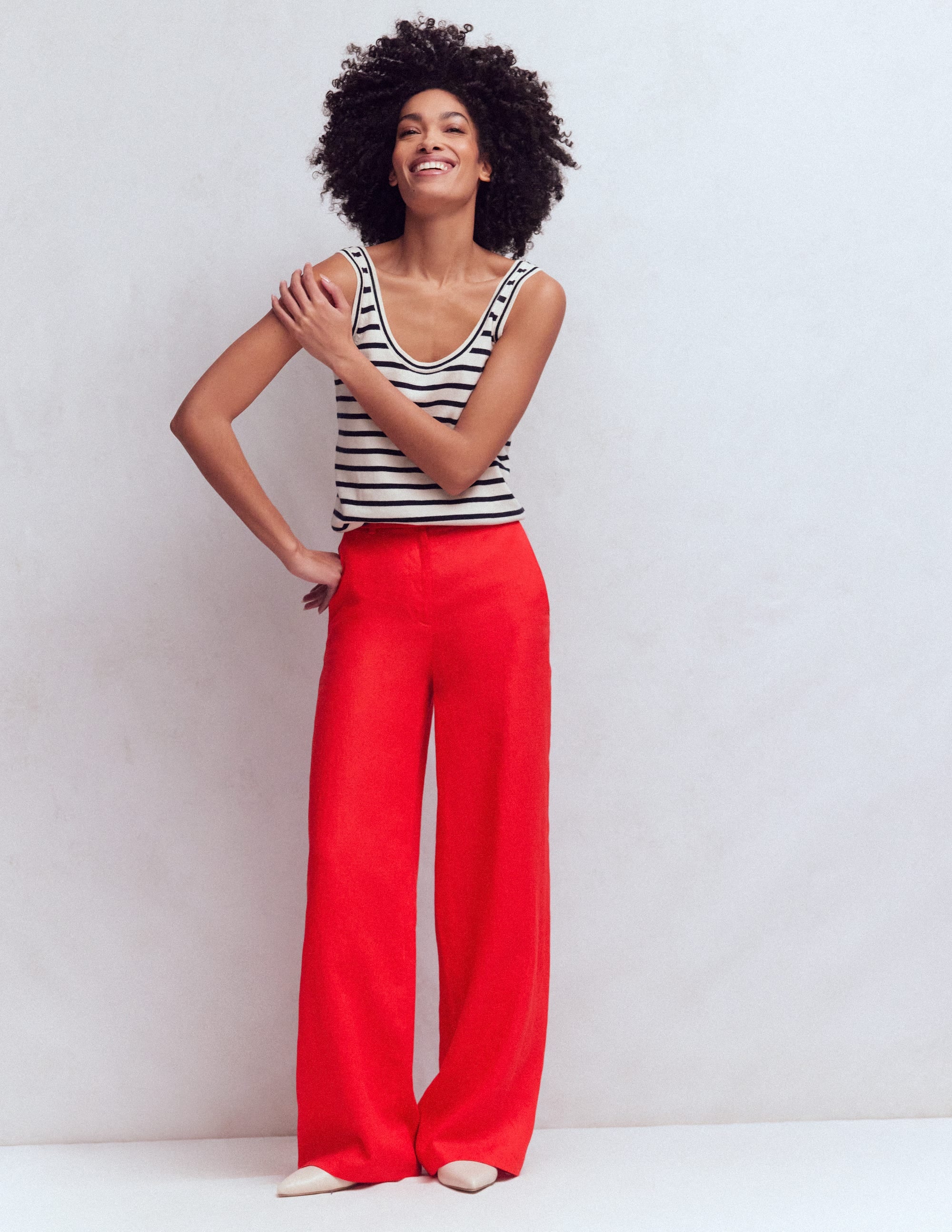Belgravia Linen Trousers - Bright Cherry | Boden UK