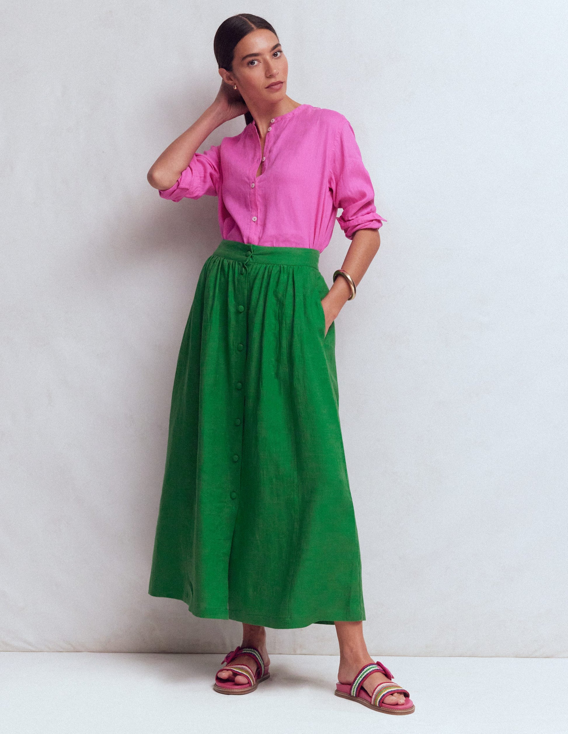 Emma Linen Maxi Skirt-Highland Green-4