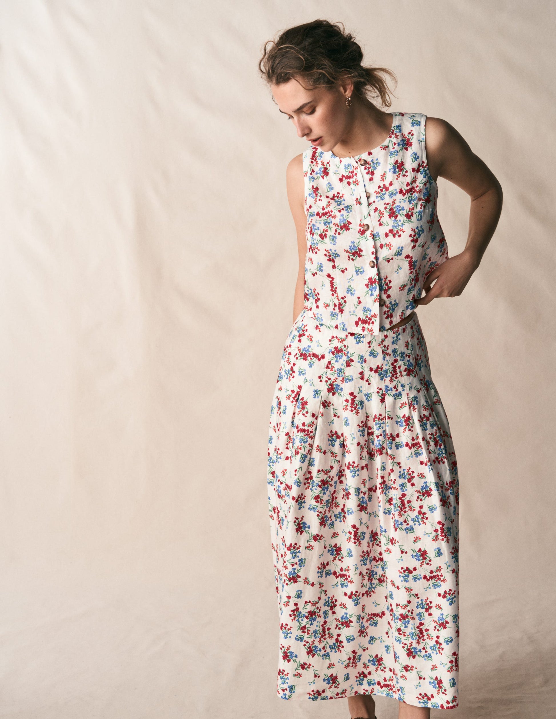 Valentina Linen Skirt-Ivory, Bloom Scatter-1