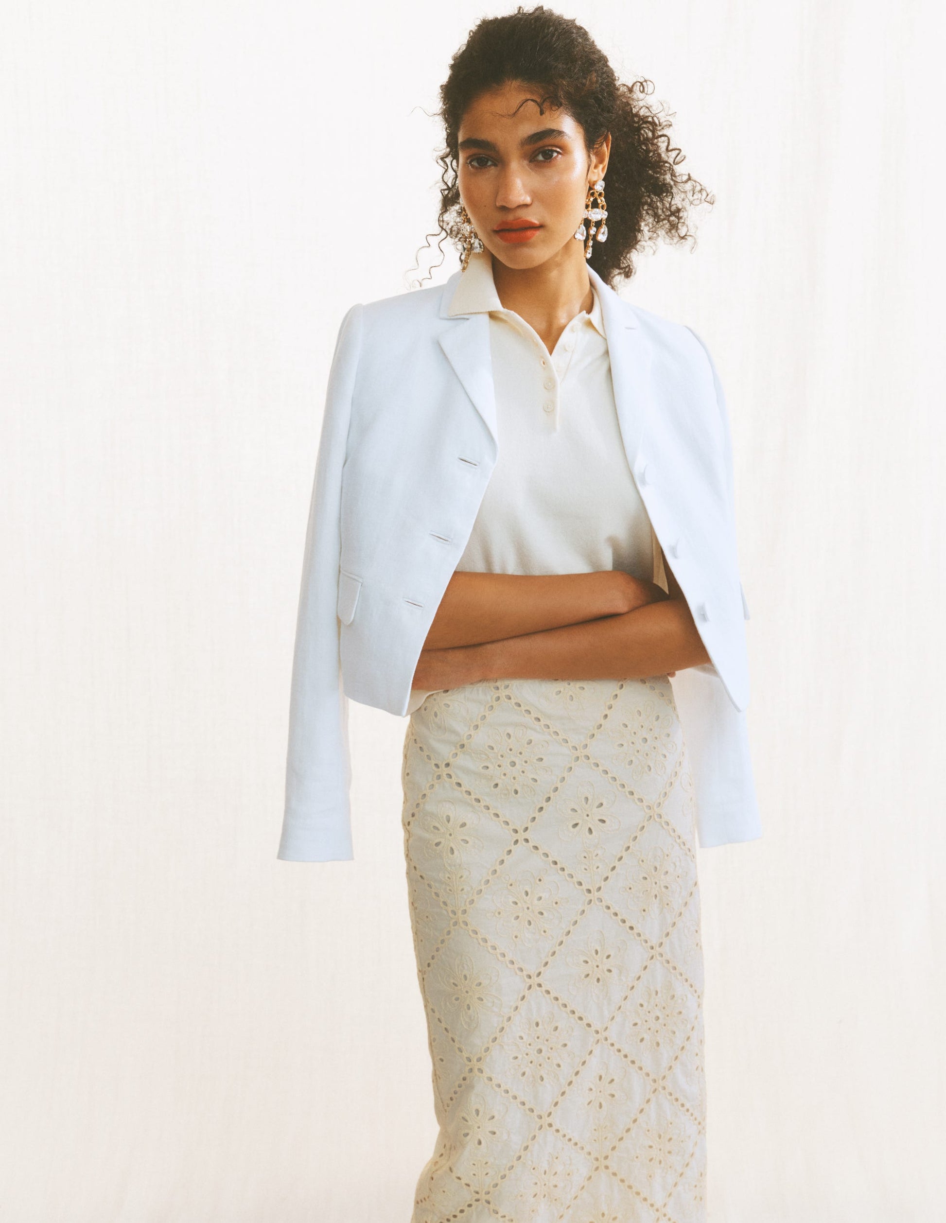 Textured Column Skirt-Ivory Broderie-8