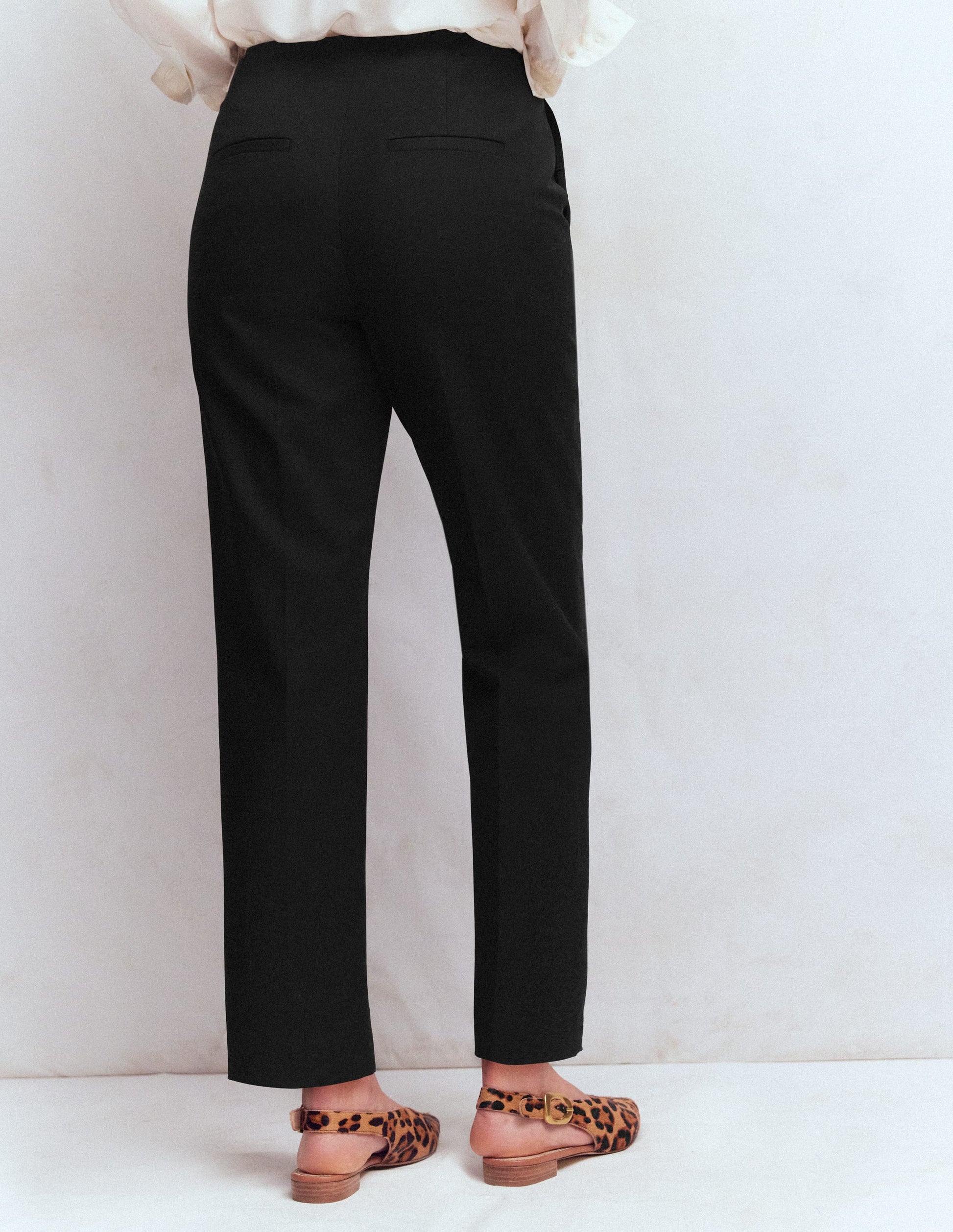 boden cigarette pants Slim Leg Cotton Trousers-Black